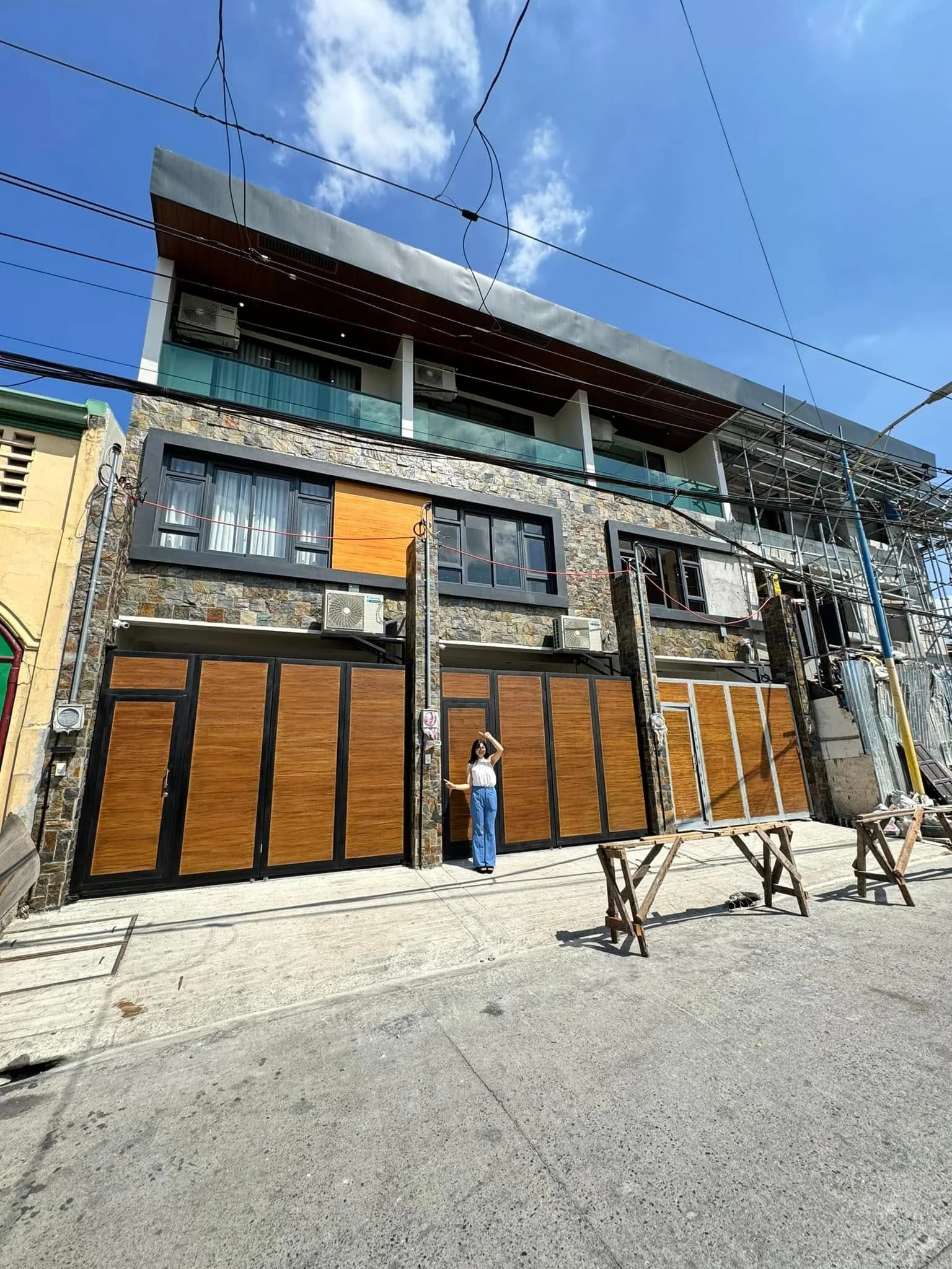 Brand New Modern Townhouse in Plainview, Mandaluyong City (Unit A)