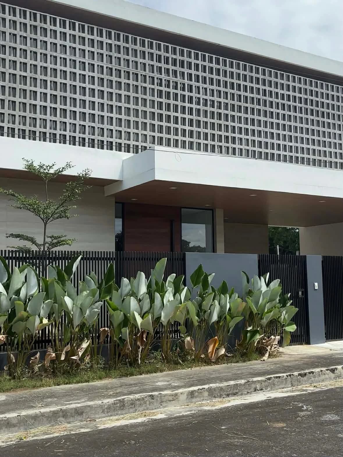 Brand New Modern Contemporary 4BR House and Lot For Sale in Dasmariñas, Cavite