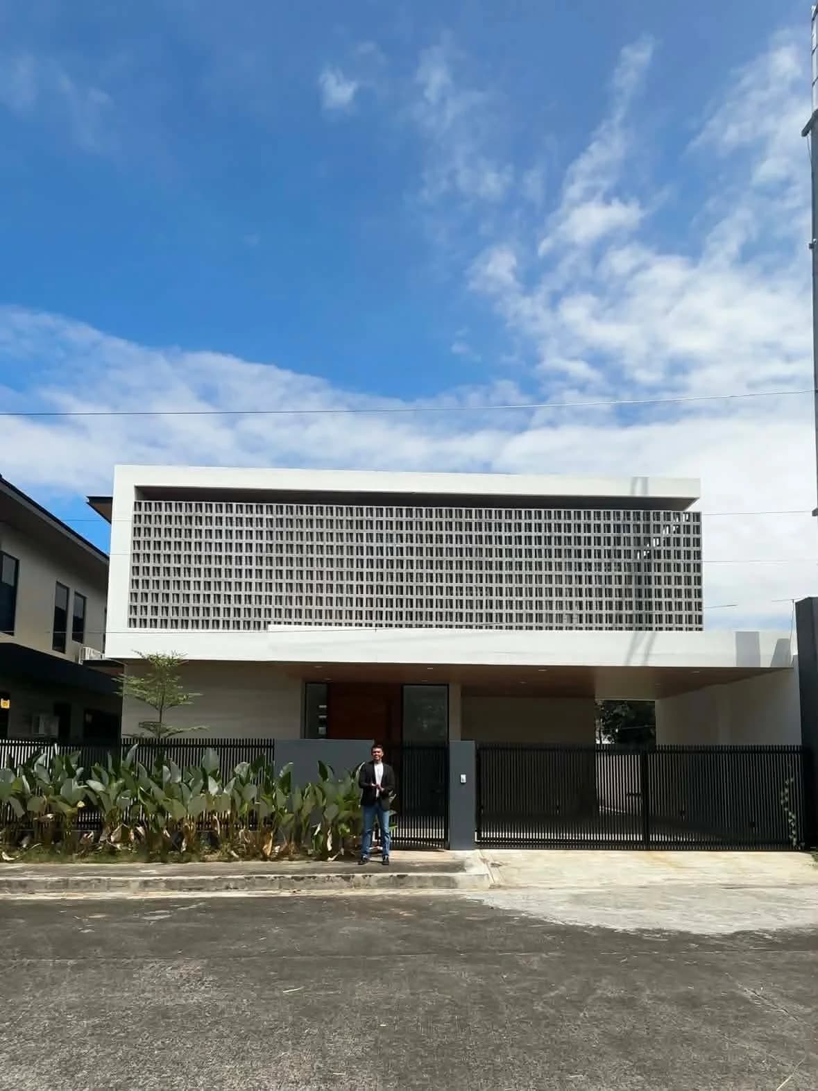 Brand New Modern Contemporary 4BR House and Lot For Sale in Dasmariñas, Cavite