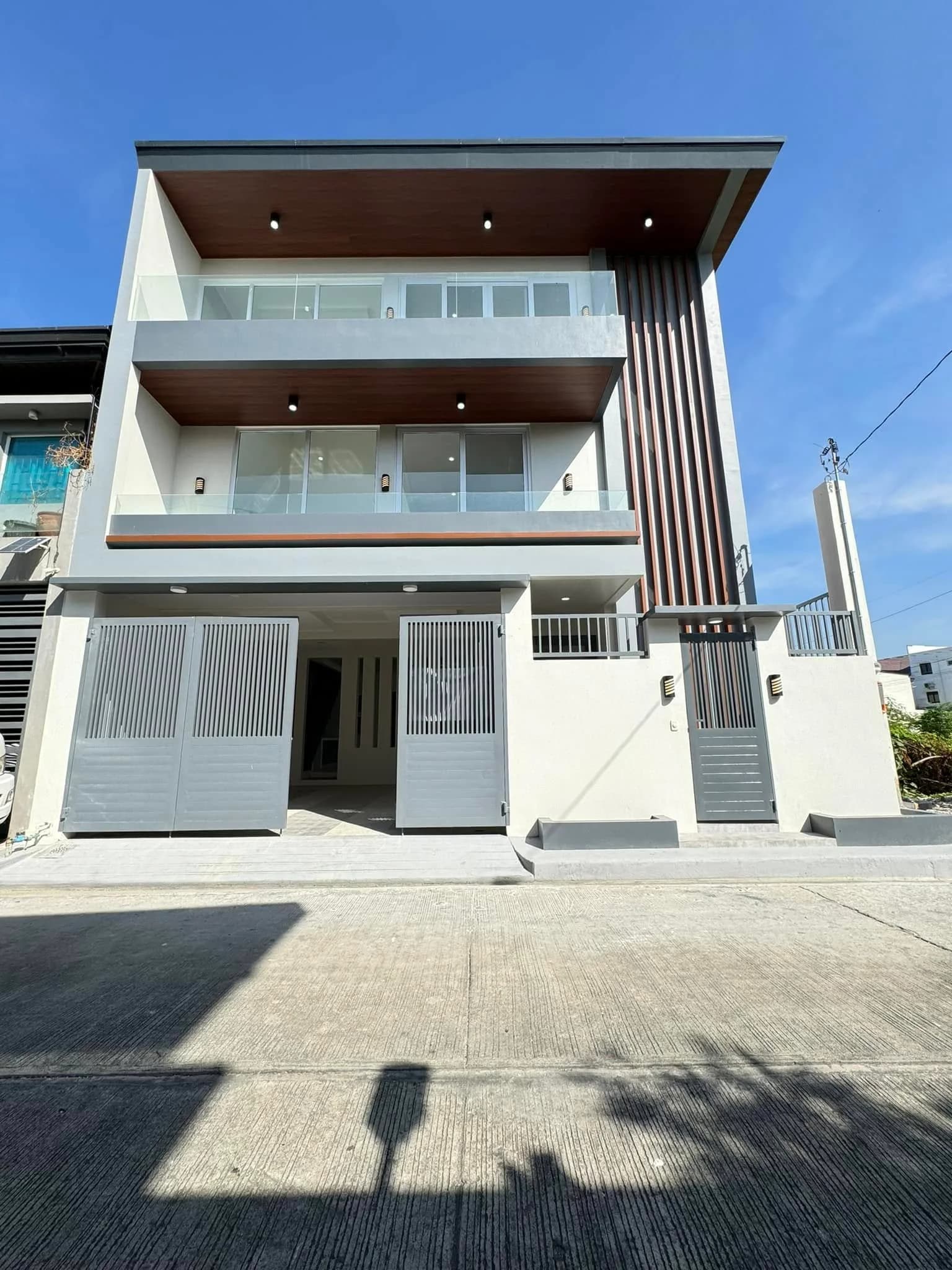 Brand New 3 Storey House and Lot with Swimming Pool For Sale in Greenwoods Executive Village, Cainta Rizal