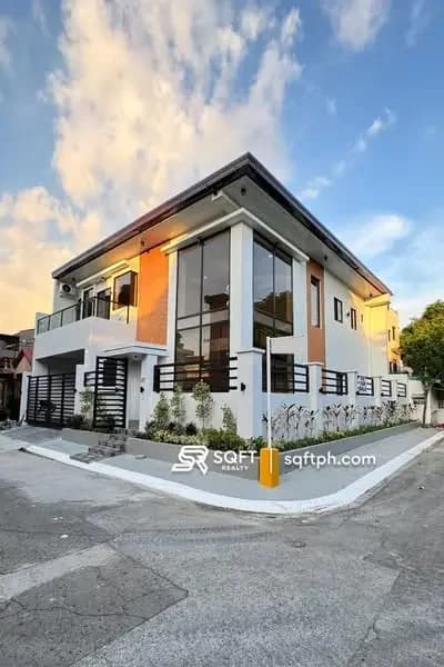 Brand New Stylish Corner House And Lot For Sale Multinational Village Parañaque