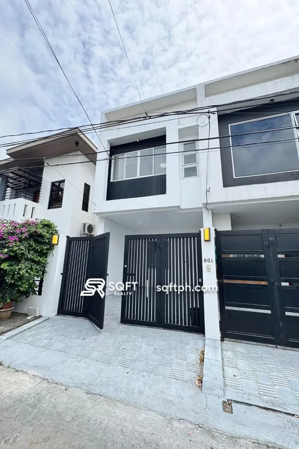 Modern 3BR Townhouse For Sale in Cubic Homes, Merville, Paranaque City