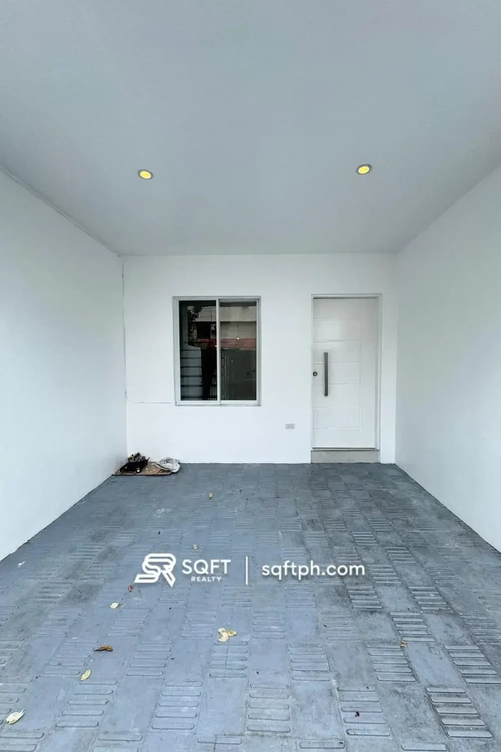 Modern 3BR Townhouse For Sale in Cubic Homes, Merville, Paranaque City