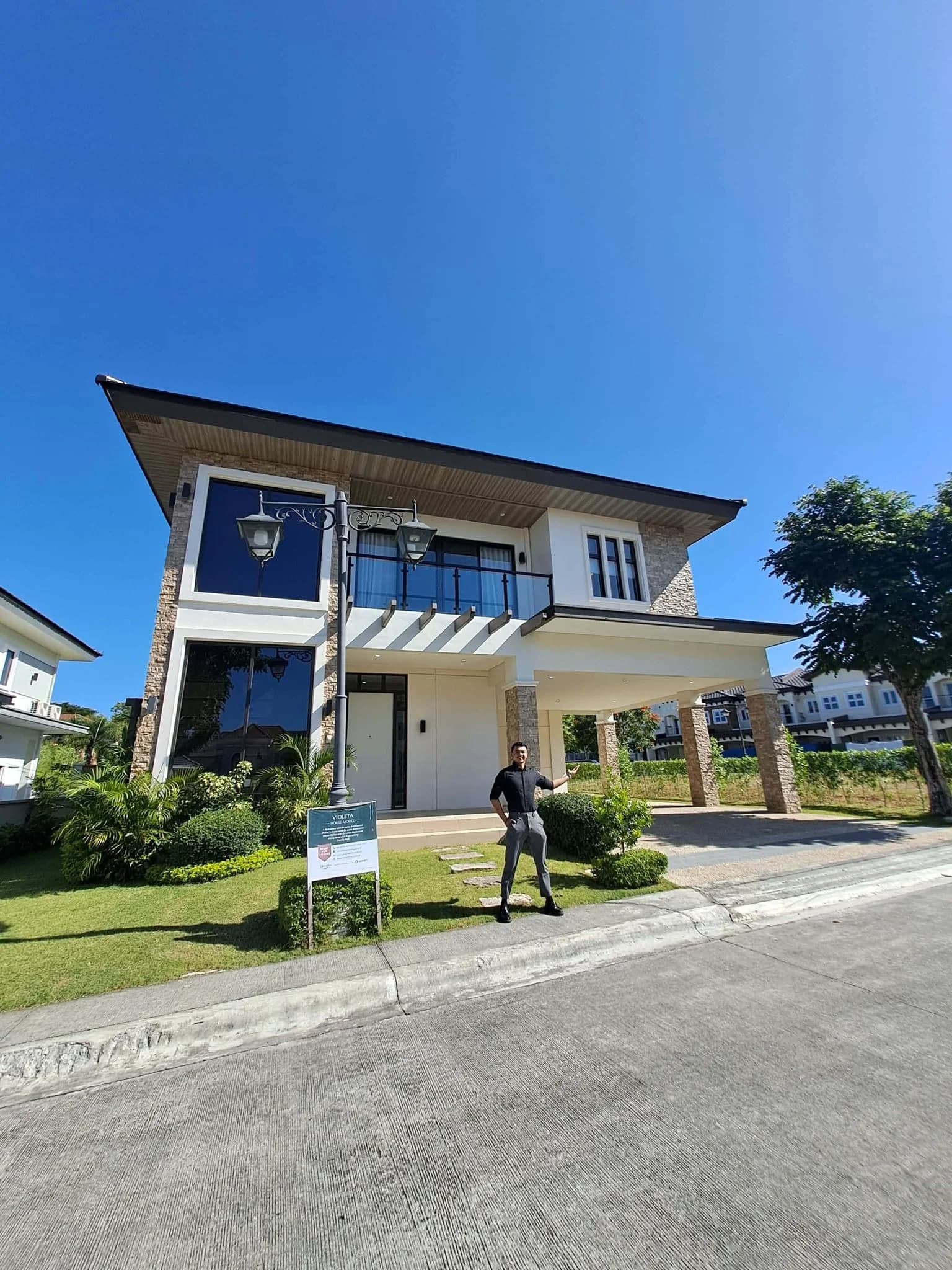 Brand New Modern Single Detached House and Lot For Sale in Alabang, Las Piñas City