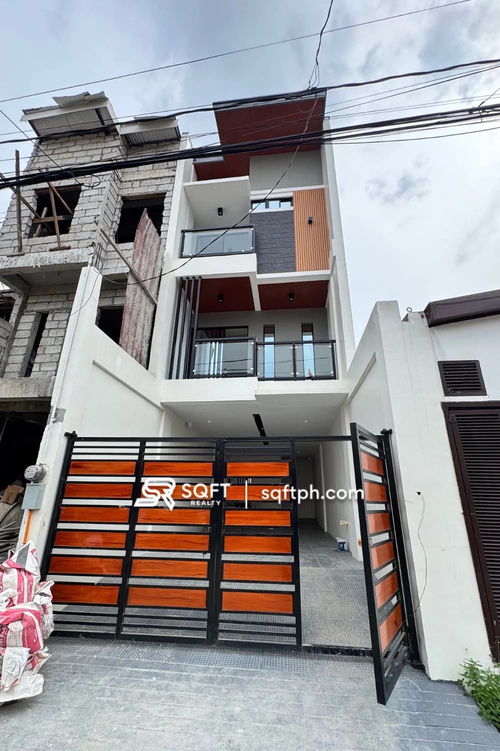 Brand New Modern Townhouse For Sale in Sucat, Parañaque City