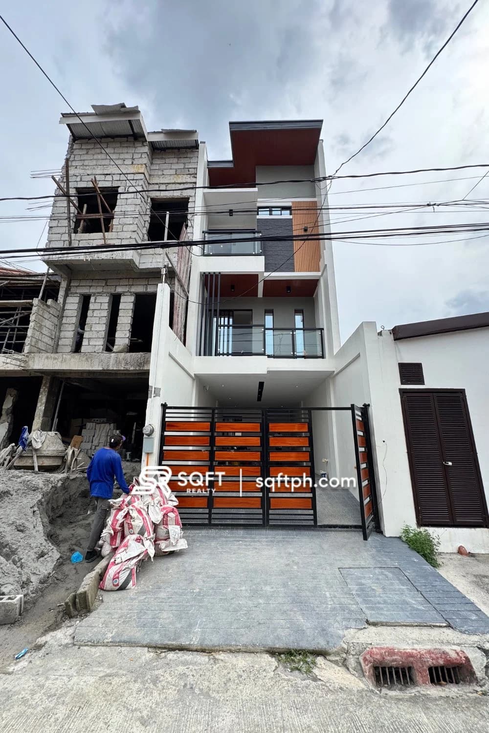 Brand New Modern Townhouse For Sale in Sucat, Parañaque City