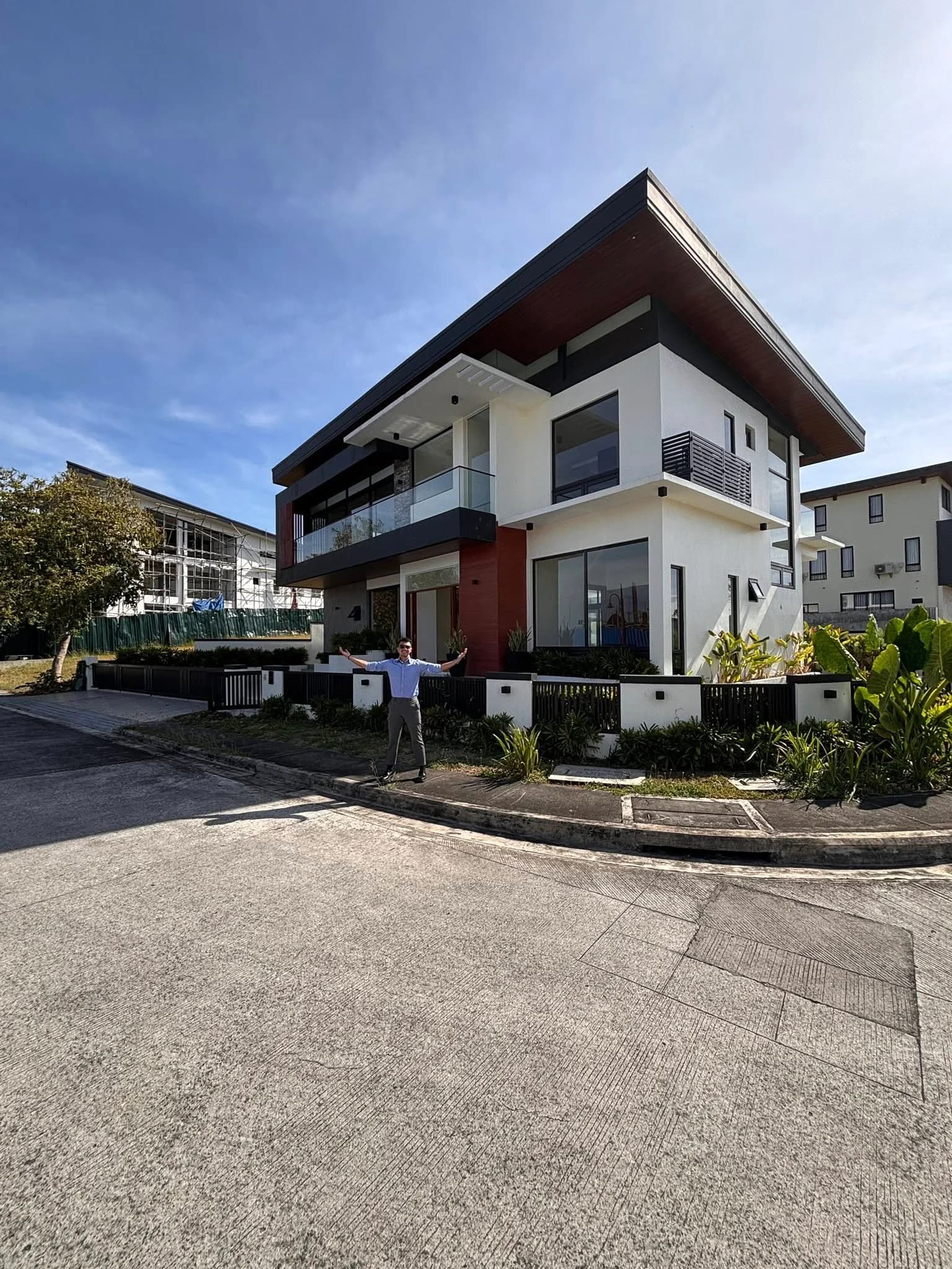 Brand New Modern 5BR House w/Pool For Sale in Alabang West Village , Las Piñas City