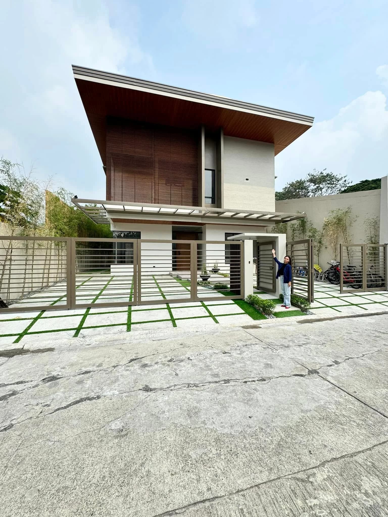 Brand New Modern Single Detached House and Lot with Swimming Pool for Sale in BF Homes, Las Piñas City