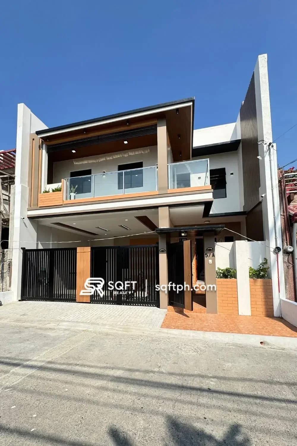 Brand New Elegant Furnished House And Lot For Sale in BF Resort Village, Las Piñas City
