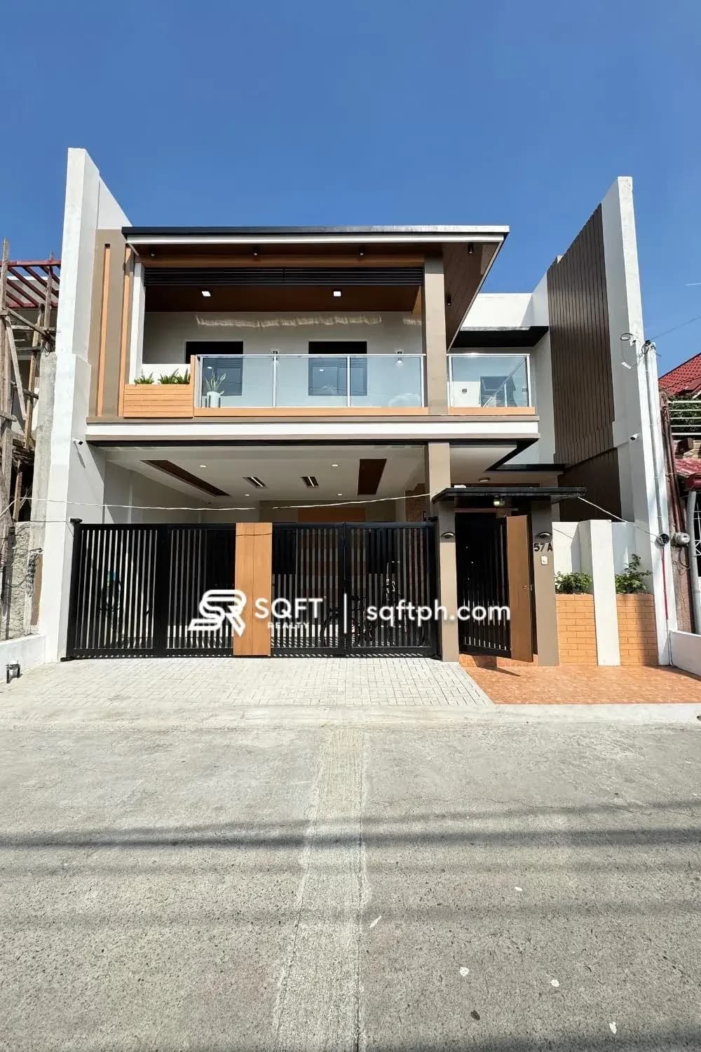 Brand New Elegant Furnished House And Lot For Sale in BF Resort Village, Las Piñas City