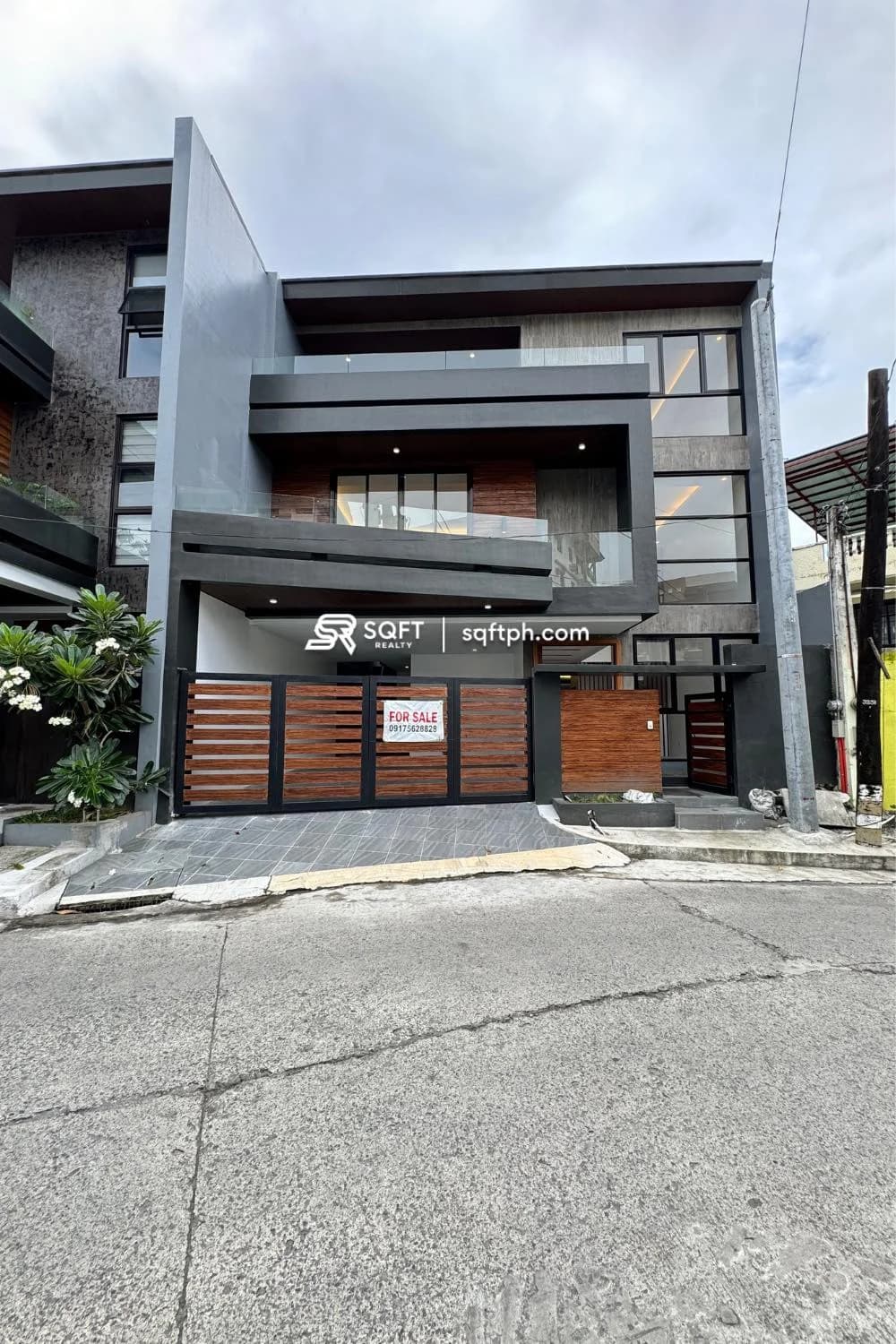 Brand New Stunning House And Lot For Sale in Sun Valley Parañaque City