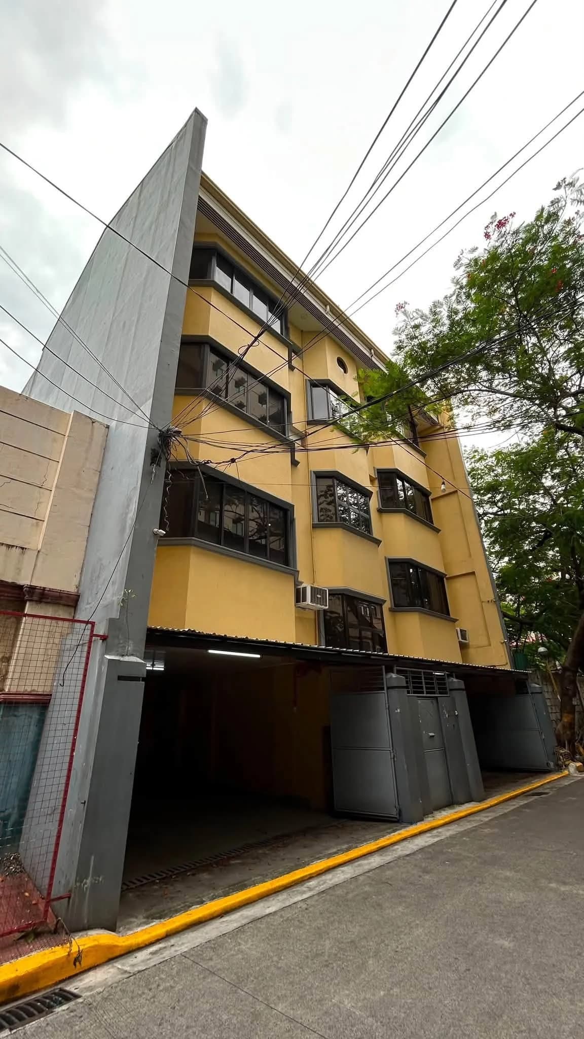 Residential Building For Sale Near DLSU Taft & St. Scholastica’s College, Manila City — Photo 2