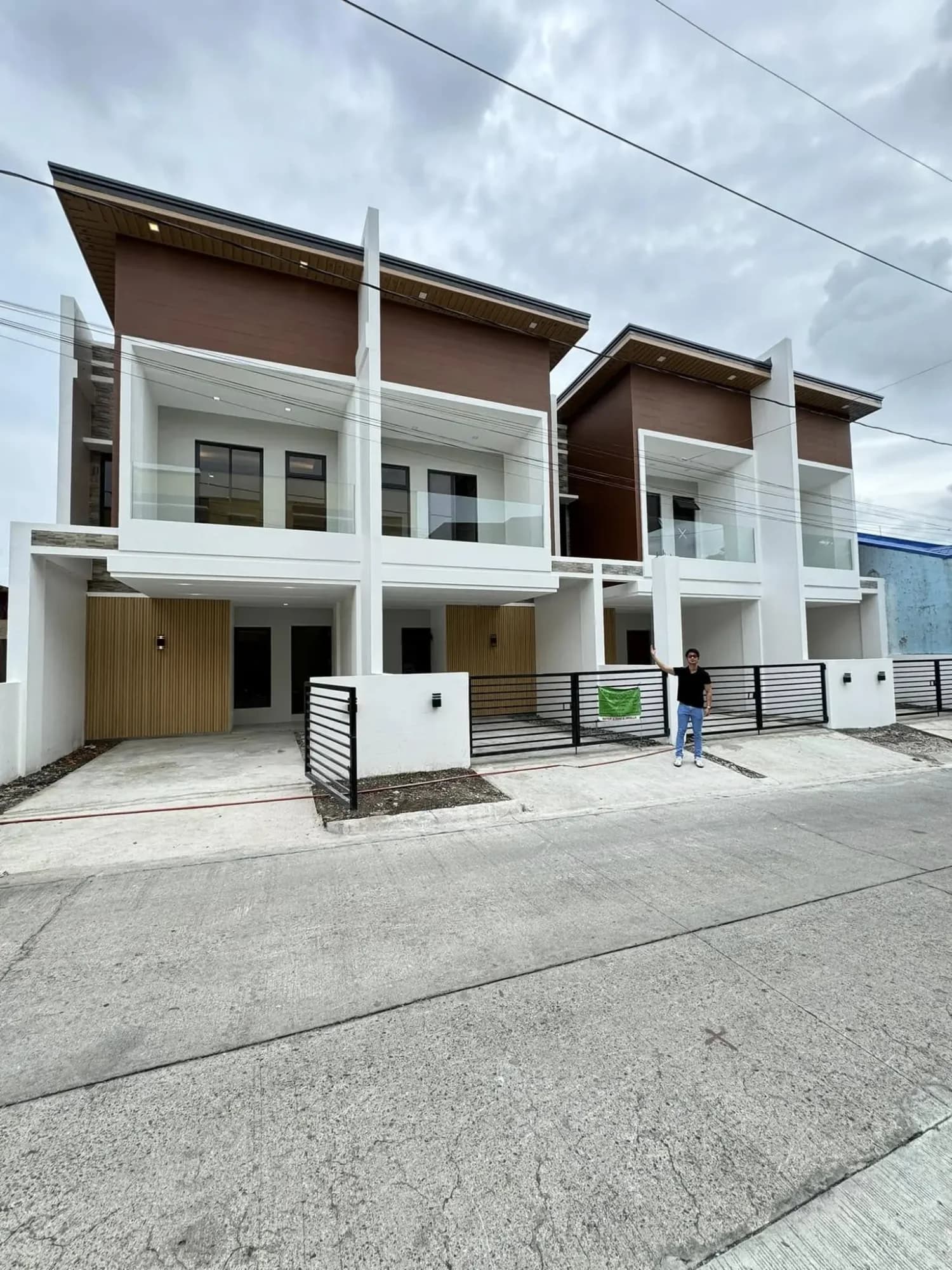 Brand New Modern Contemporary 4BR House And Lot in Town and Country West, Molino 3, Bacoor, Cavite
