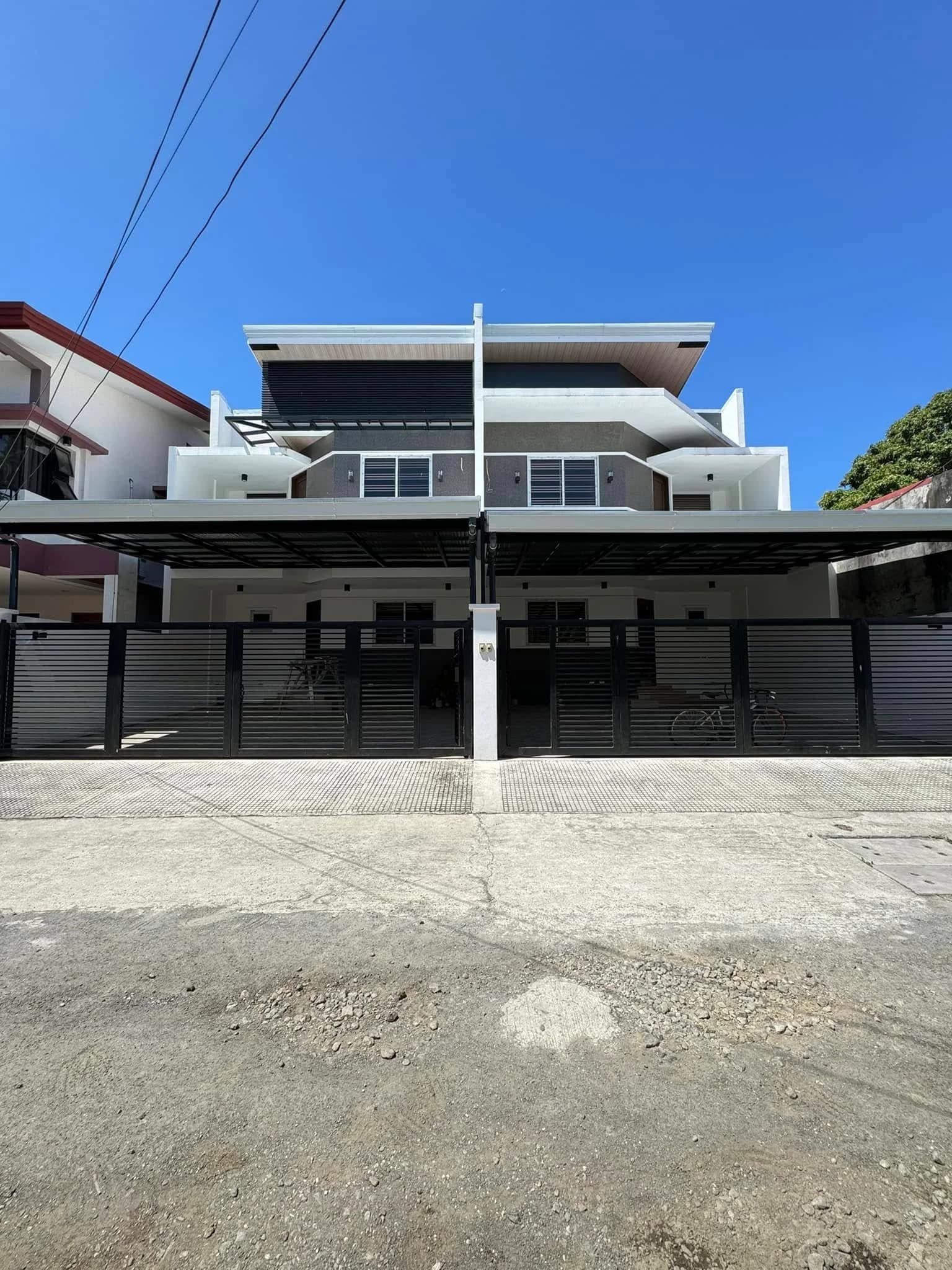 Brand New Modern Duplex House and Lot For Sale in Better Living Subdivision, Parañaque City