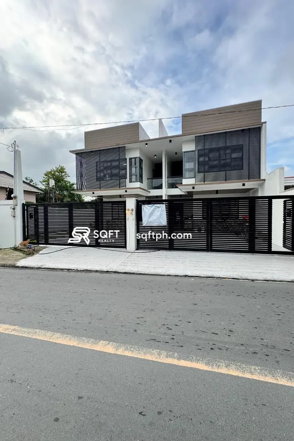 Stunning Brand New Corner House And Lot For Sale in Better Living Subdivision Parañaque City