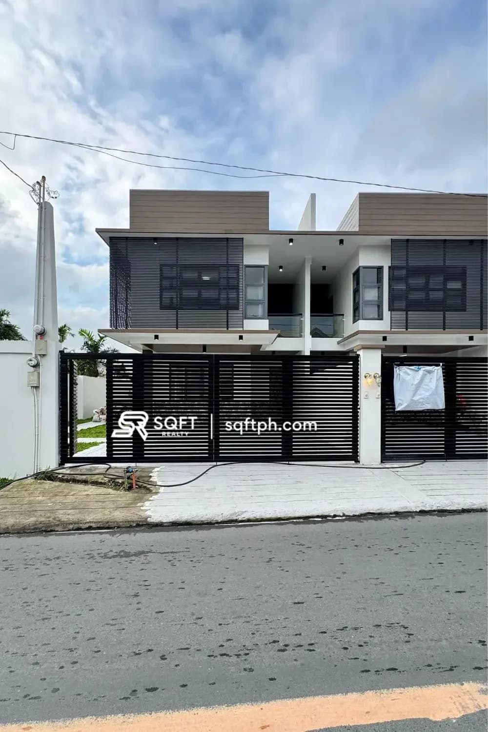Stunning Brand New Corner House And Lot For Sale in Better Living Subdivision Parañaque City
