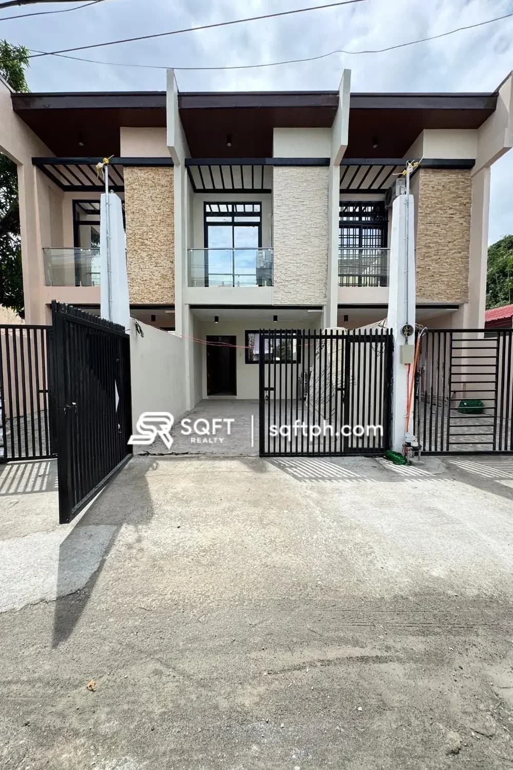 Brand New Minimalist Townhouse in UPS 5 Sucat Paranaque