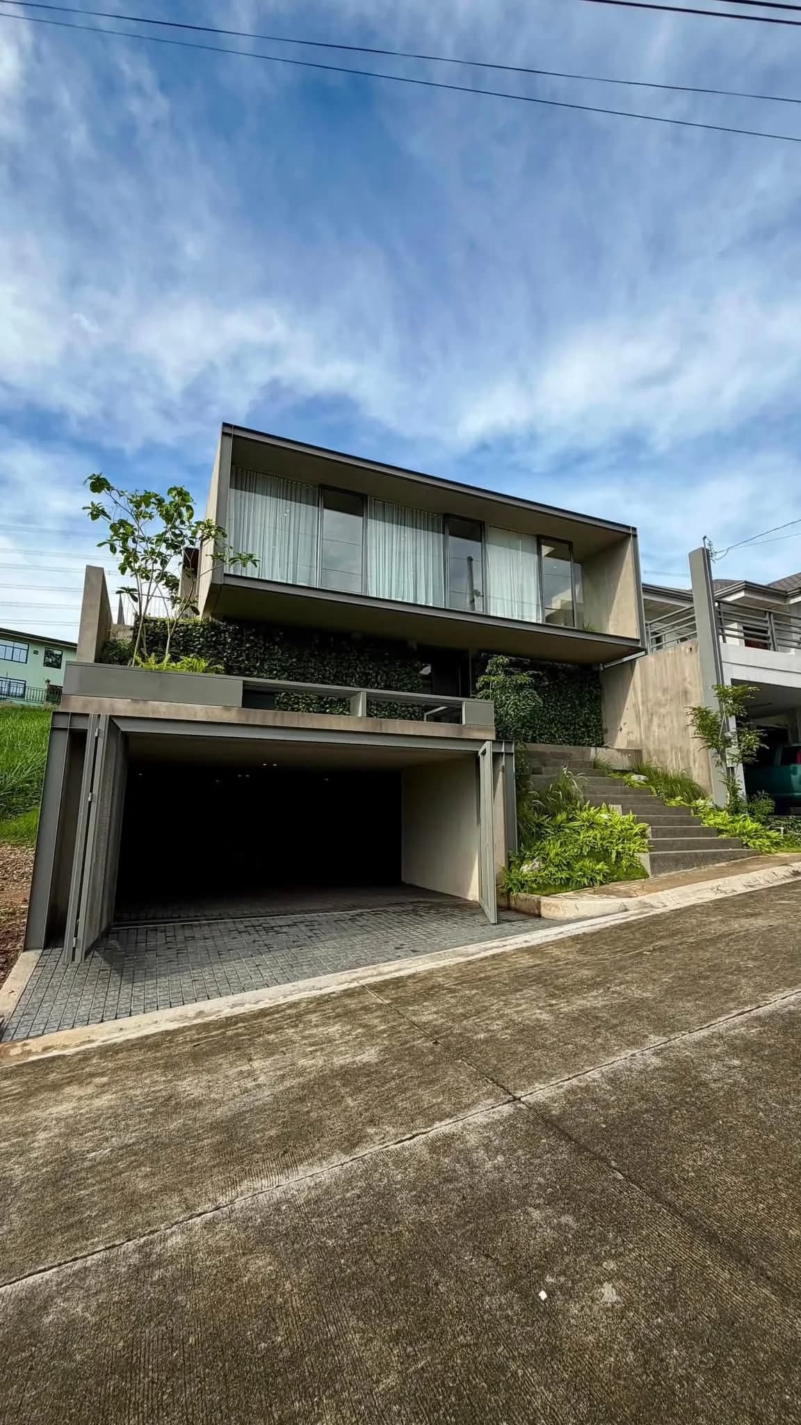 Premium Brand New Modern House & Lot For Sale in Havila Highlands Pointe, Taytay, Rizal — Photo 3