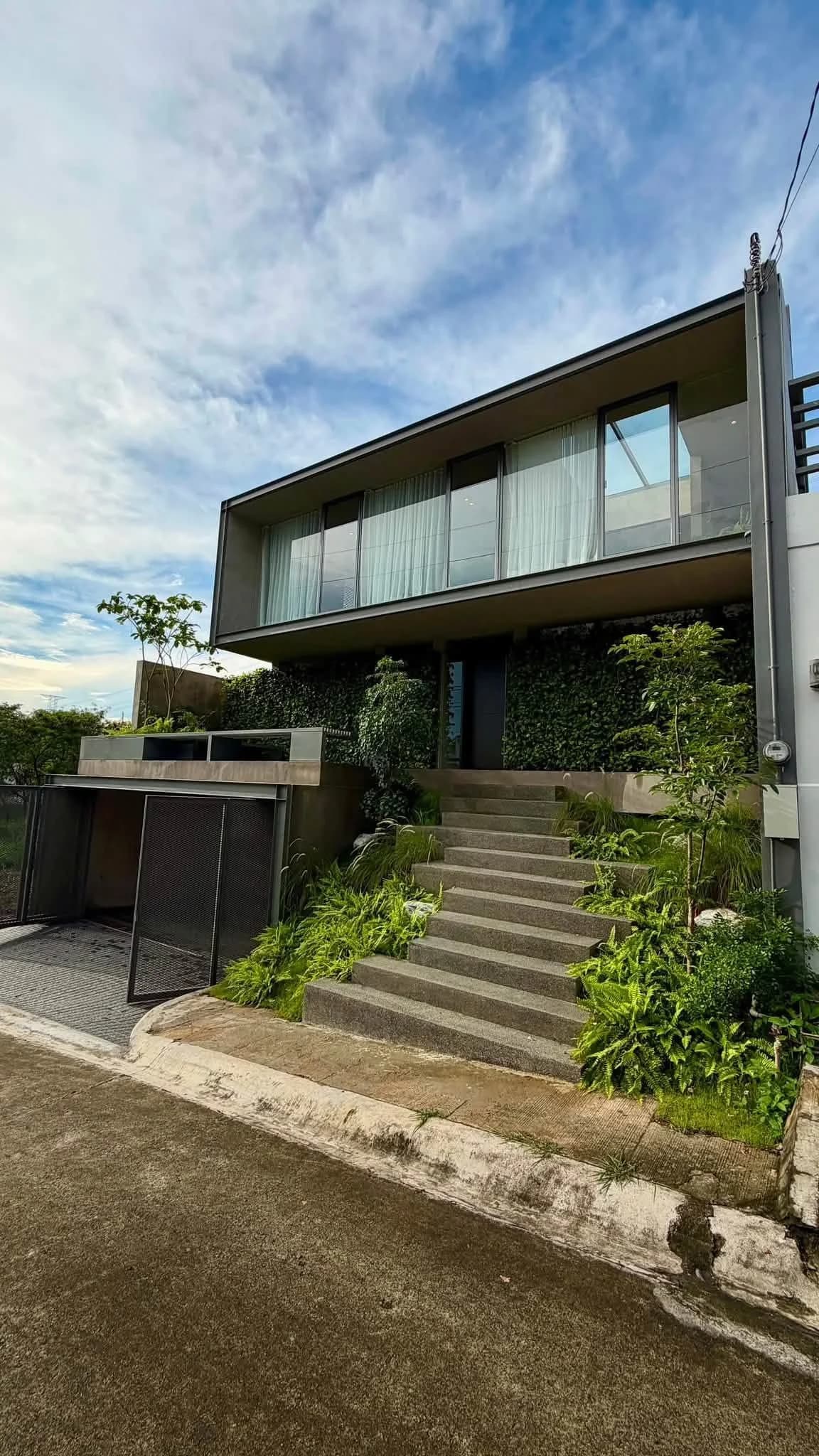 Premium Brand New Modern House & Lot For Sale in Havila Highlands Pointe, Taytay, Rizal — Photo 2