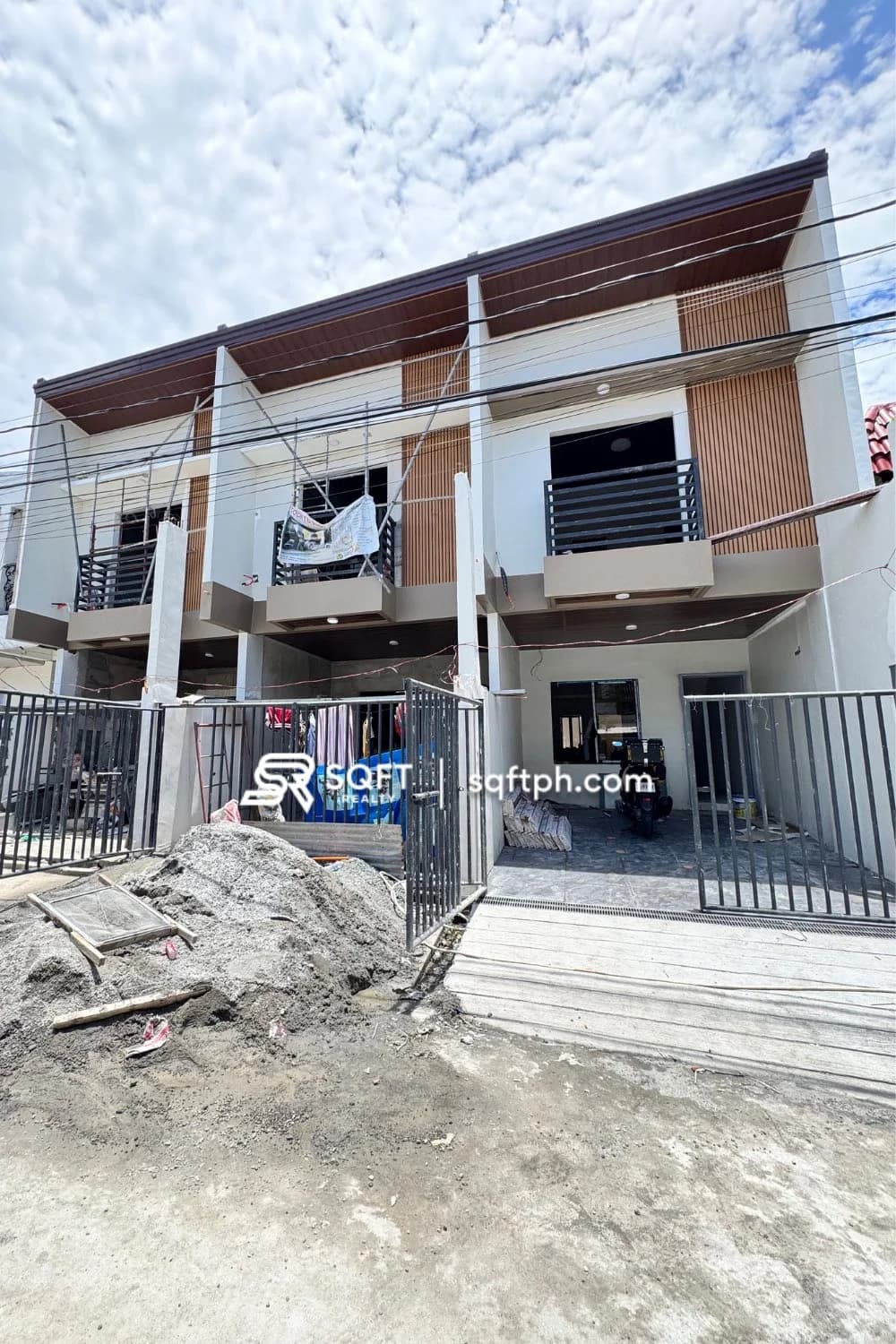 Brand New 3BR Townhouse For Sale in San Antonio Valley, Parañaque City (TCP P6.9M Only!)