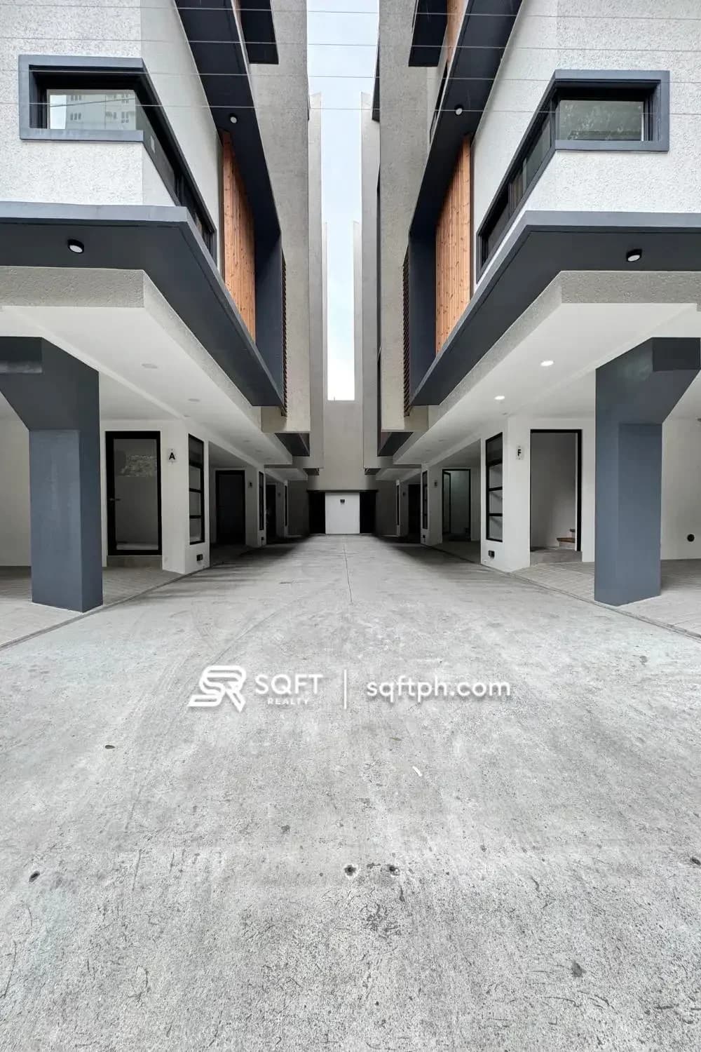 Brand New Modern Townhomes in For Sale In San Juan City ( Unit B )