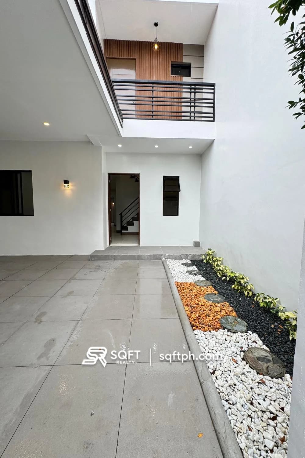Newly Built Modern 4BR House And Lot For Sale in BF Resort Village Las Pinas City