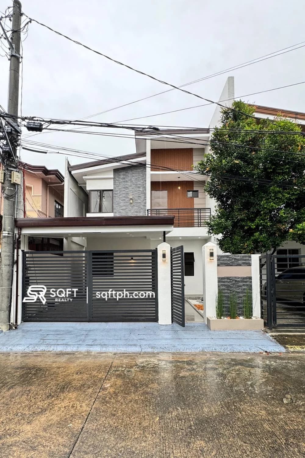 Newly Built Modern 4BR House And Lot For Sale in BF Resort Village Las Pinas City