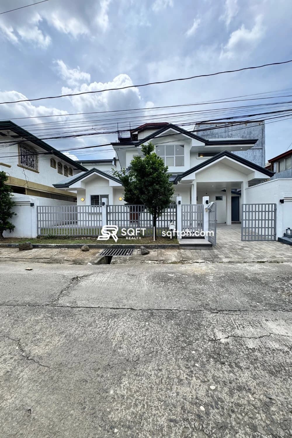 Modern Contemporary House and Lot for Sale in New Intramuros Village, Commonwealth Ave. Diliman, Quezon City