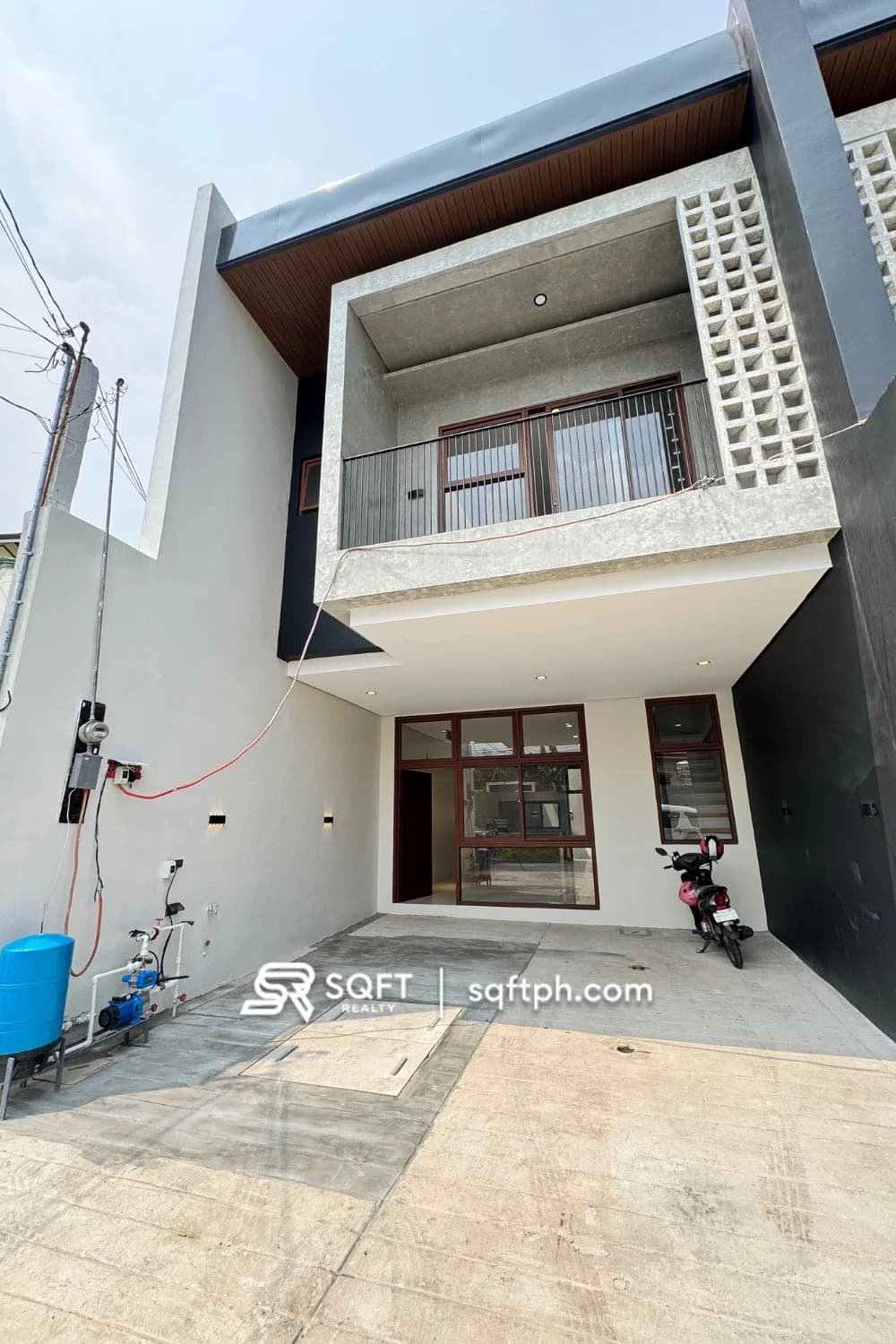 Brand New Modern 4BR Duplex Home in Better Living, Paranaque City