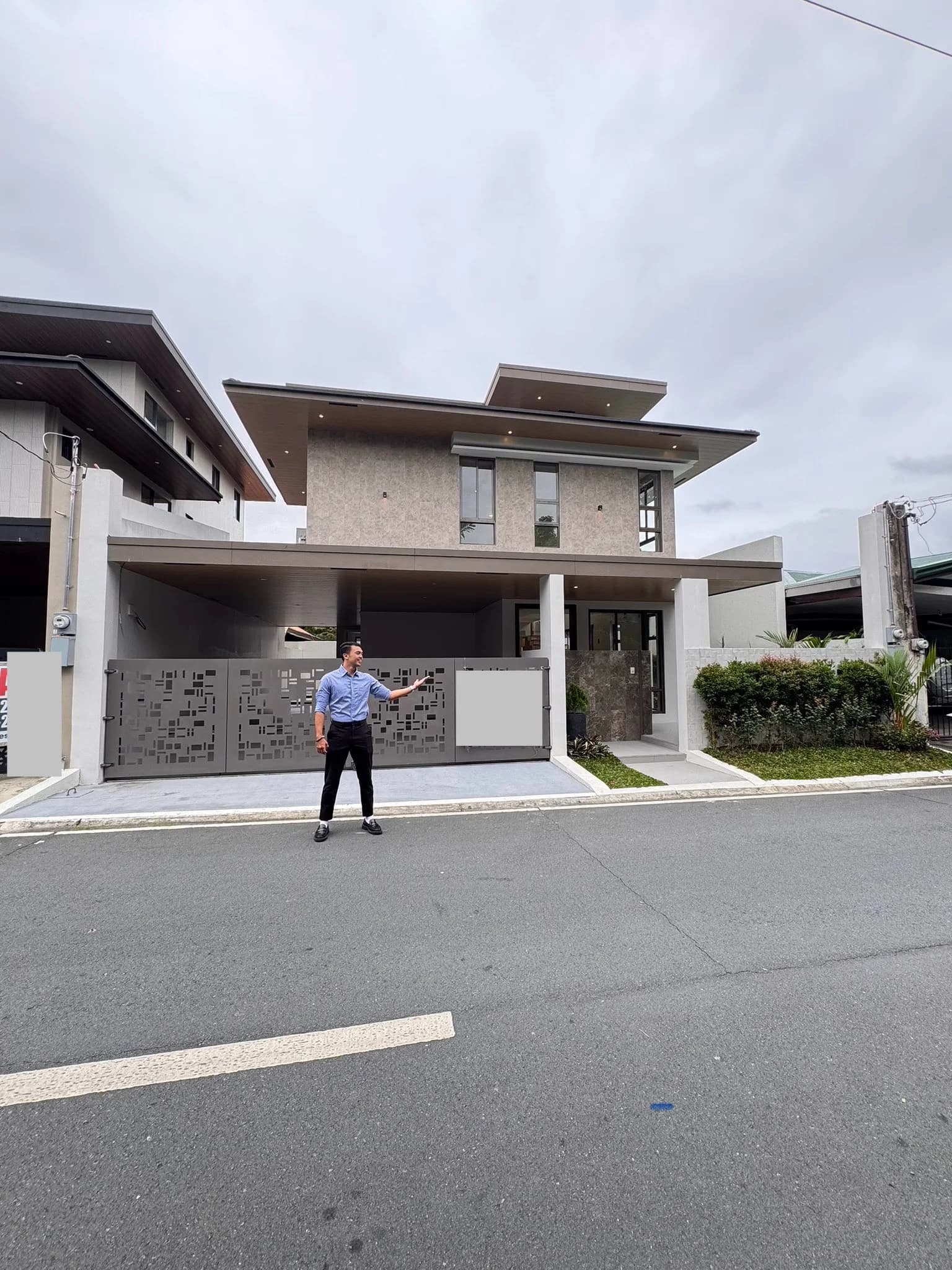 Brand New Modern 5BR House & Lot in BF Homes, Las Piñas
