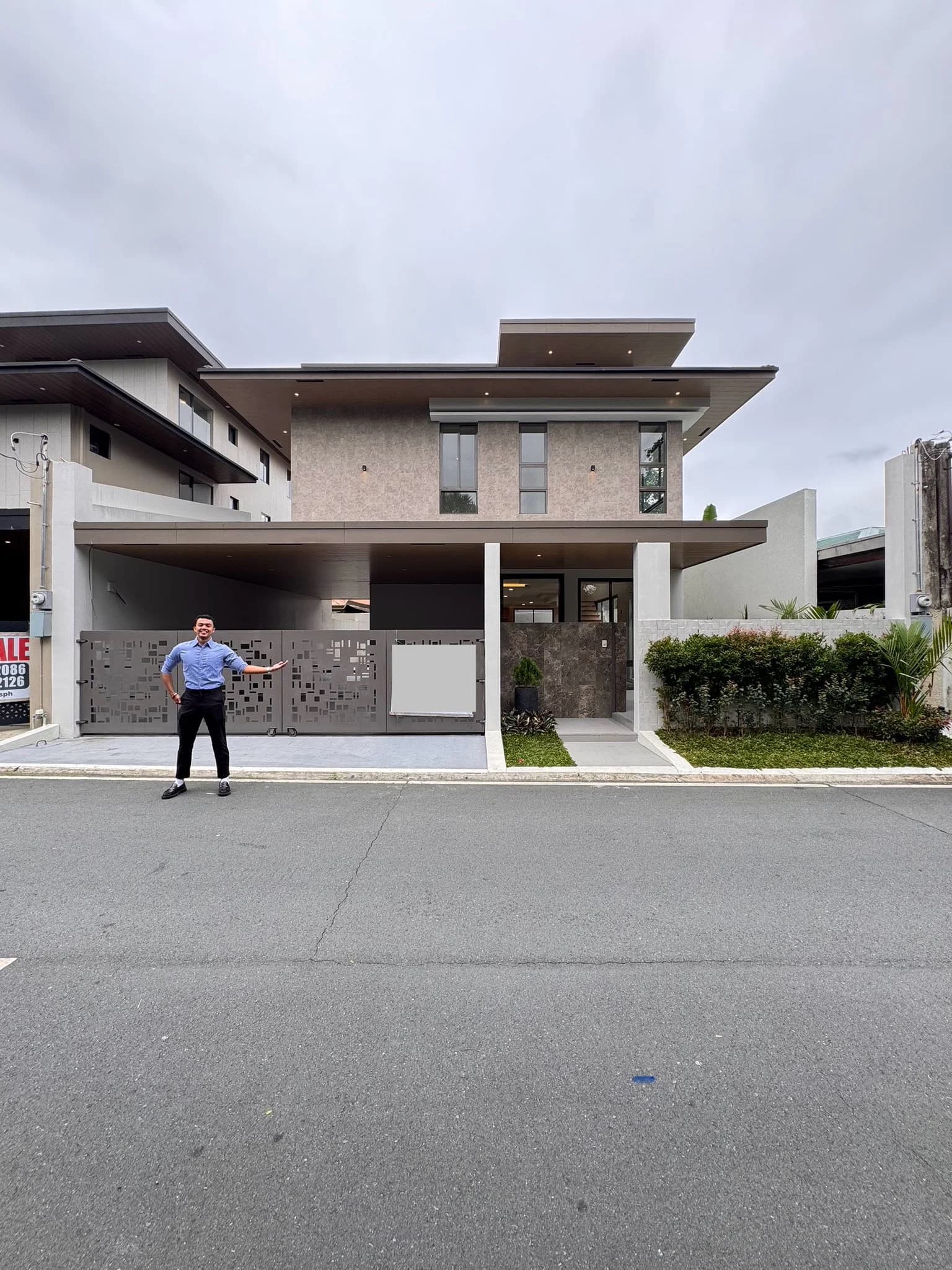 Brand New Modern 5BR House & Lot in BF Homes, Las Piñas