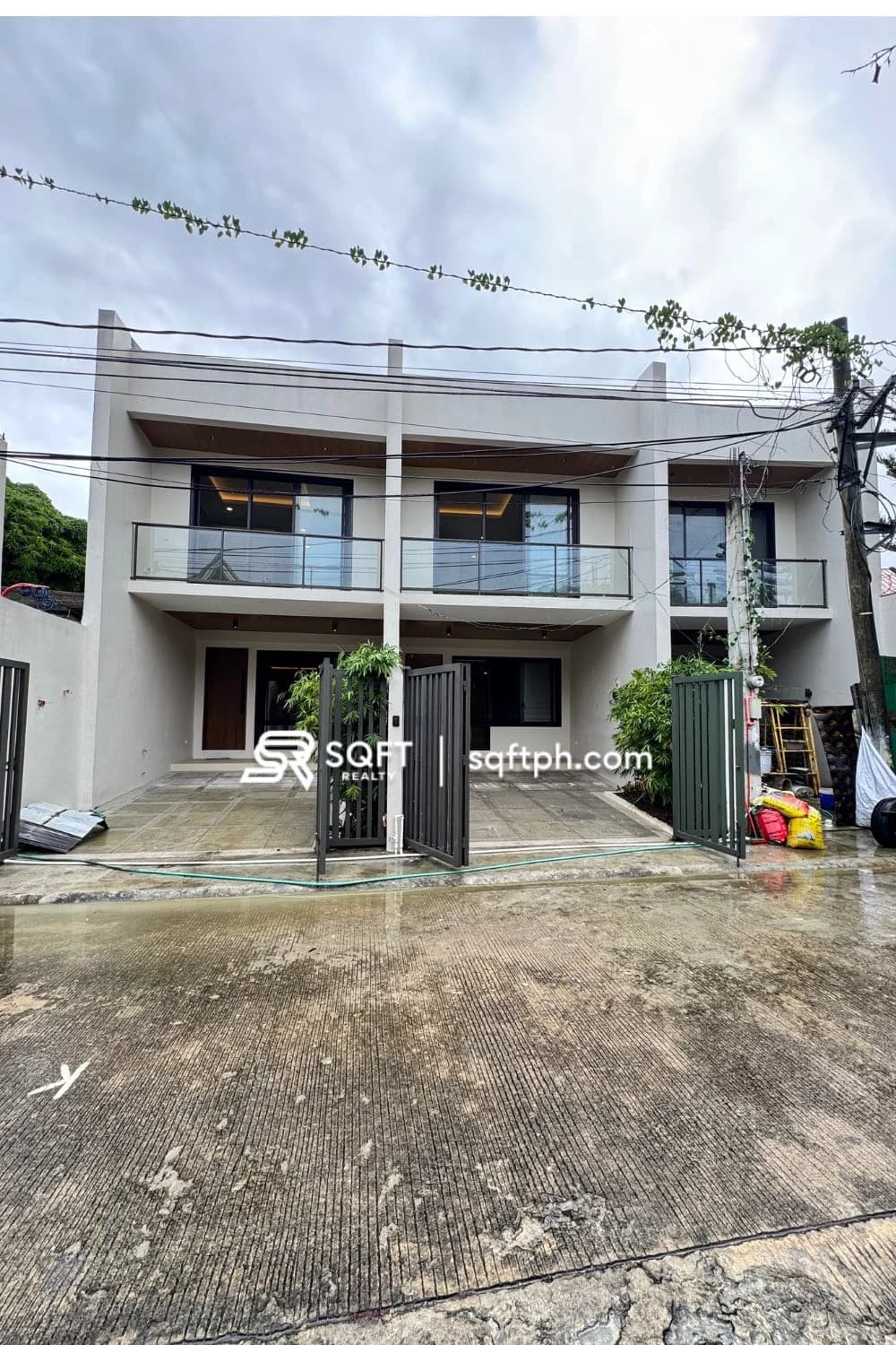 Brand New Elegant Townhouse For Sale in Better Living Subdivision Parañaque City ( New Price Update! )