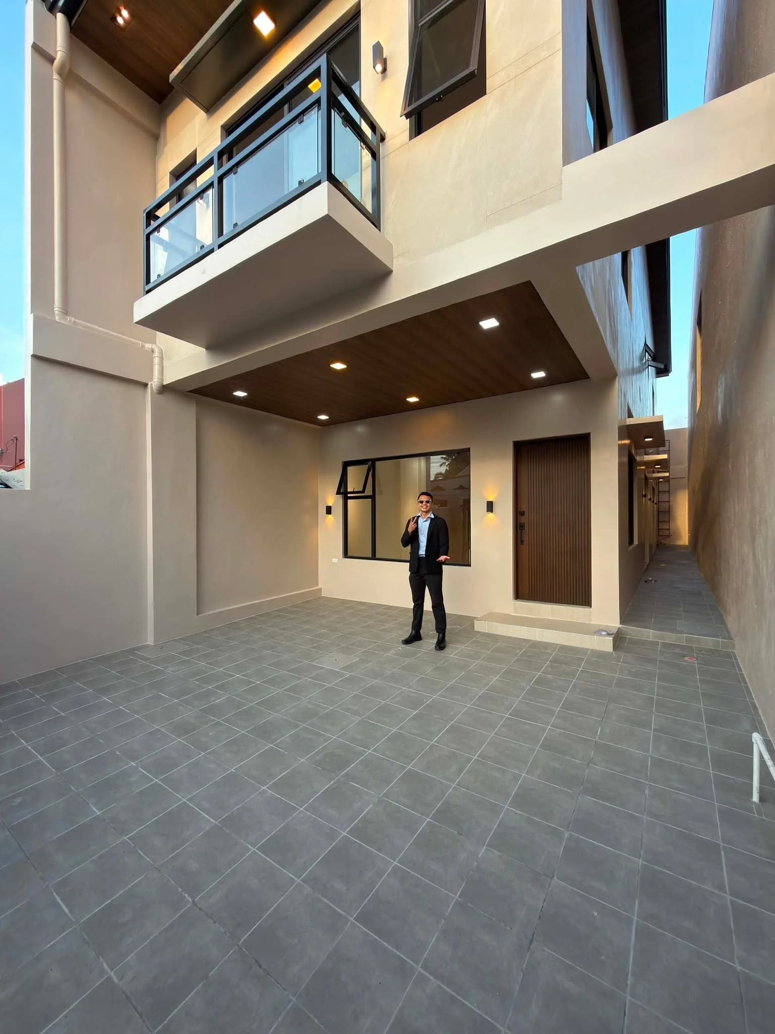 Brand New Modern Single Attached 4BR House For Sale In Better Living, Parañaque — Photo 4