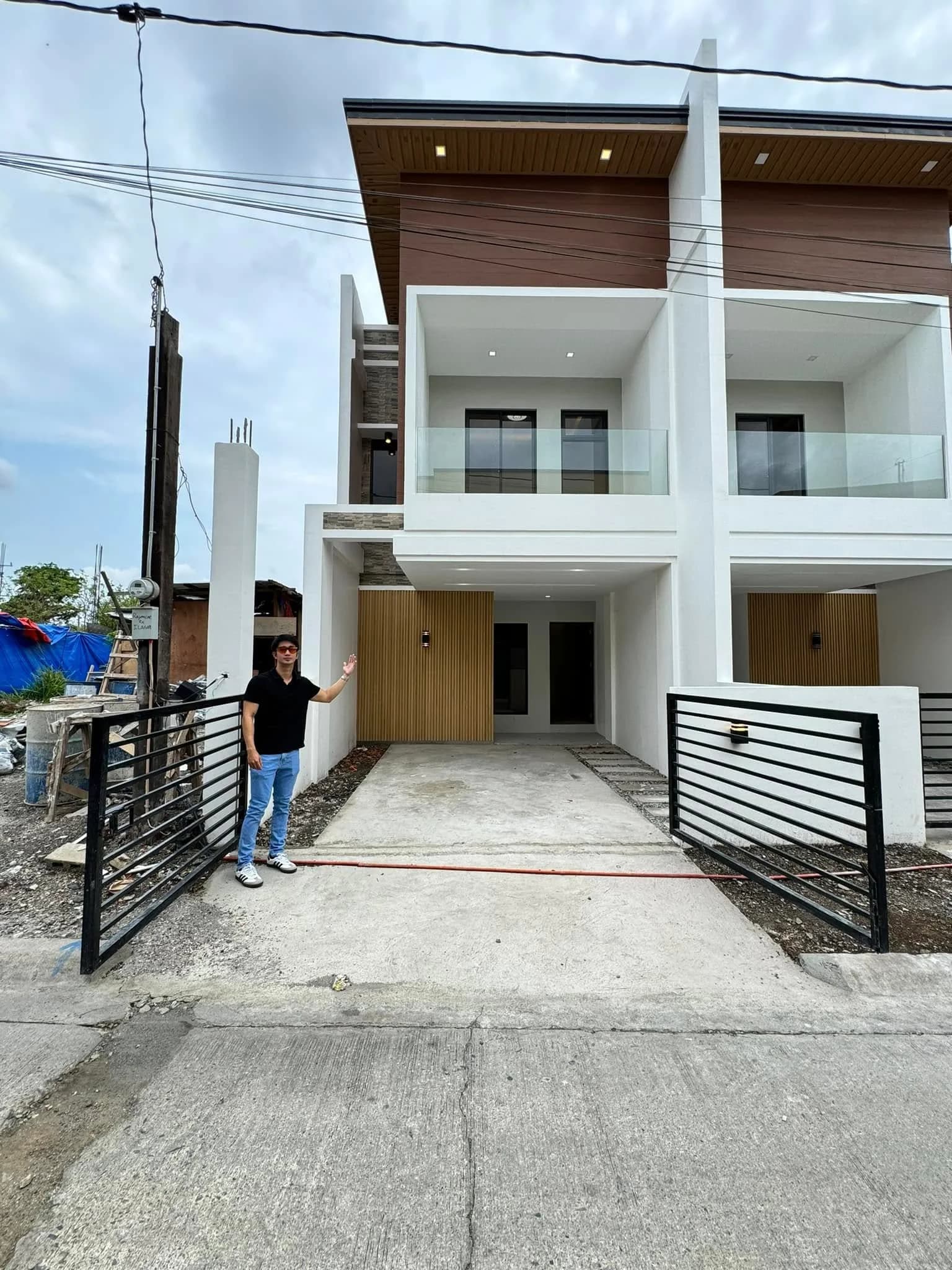 Brand New Modern Contemporary 4BR House And Lot in Town and Country West, Molino 3, Bacoor, Cavite