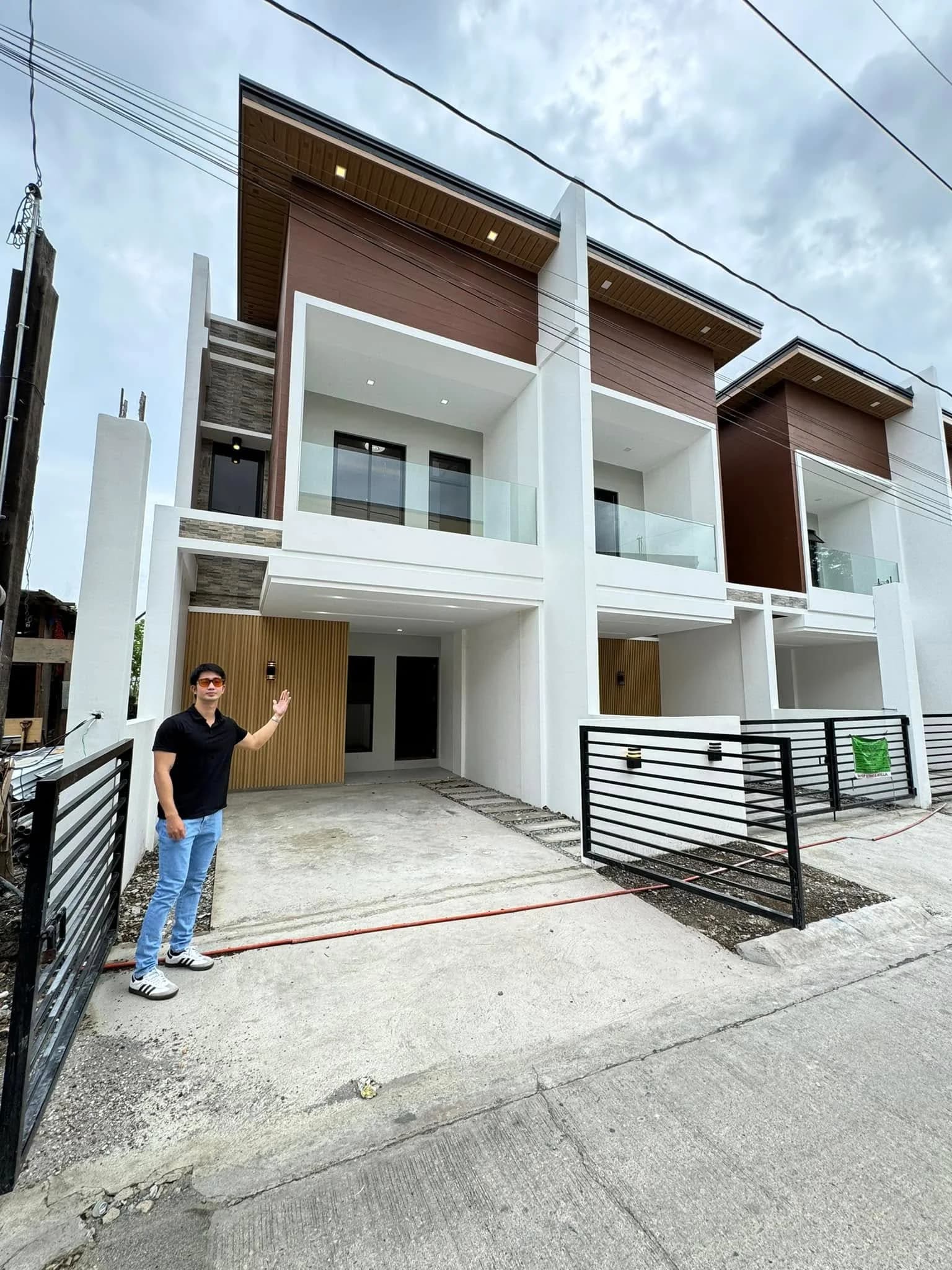 Brand New Modern Contemporary 4BR House And Lot in Town and Country West, Molino 3, Bacoor, Cavite