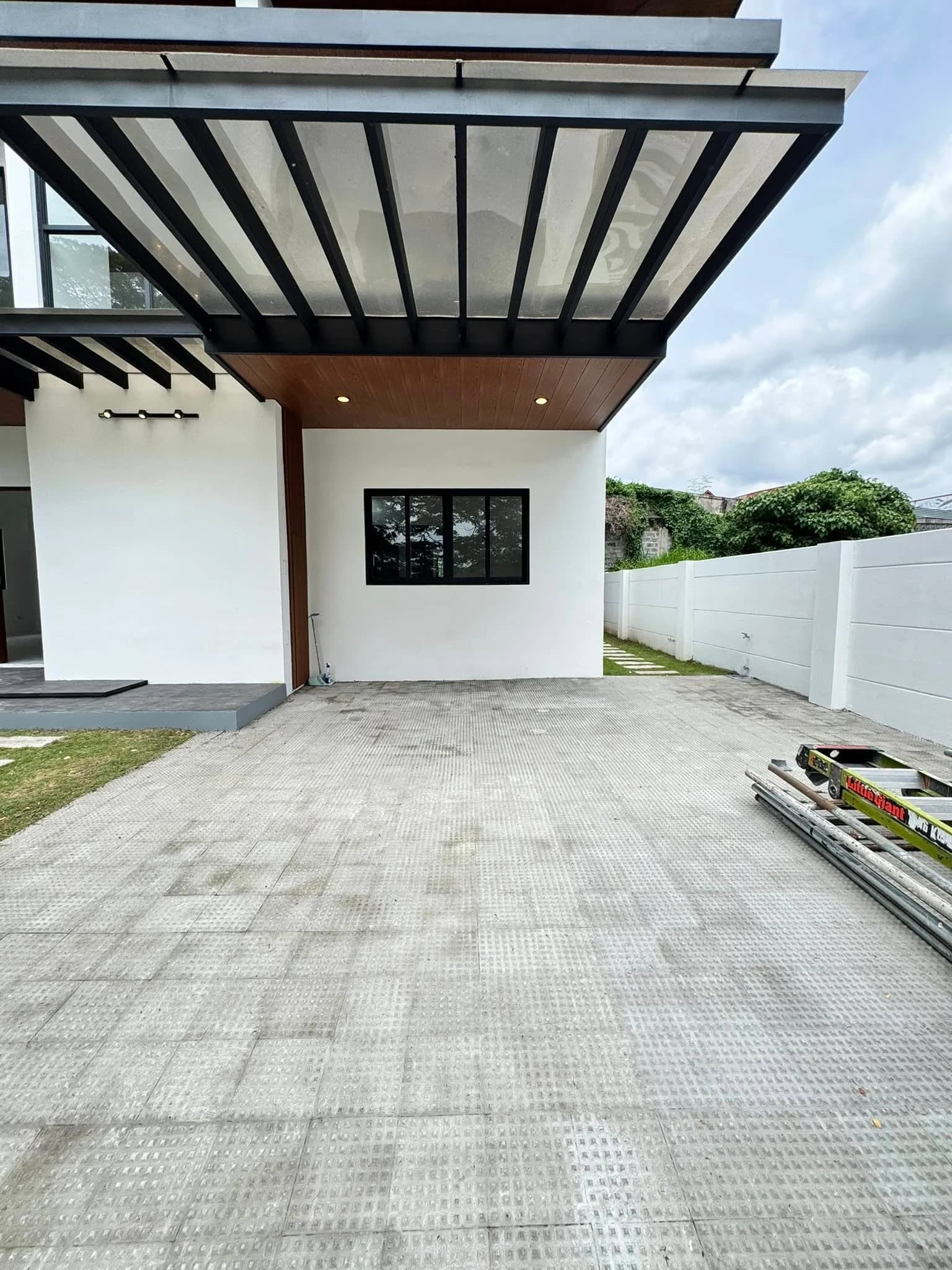 Brand New Modern Single Detached House and Lot For Sale In Dasmariñas, Cavite