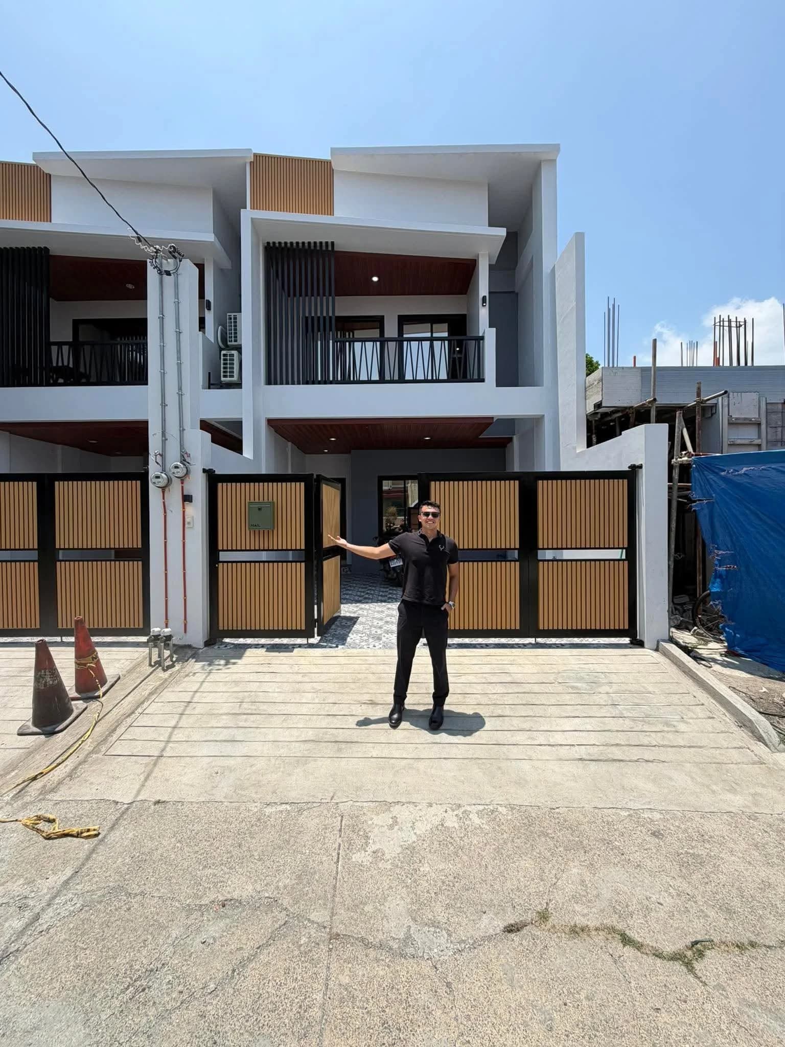 Brand New Modern Duplex For Sale in Better Living Subd., Parañaque City