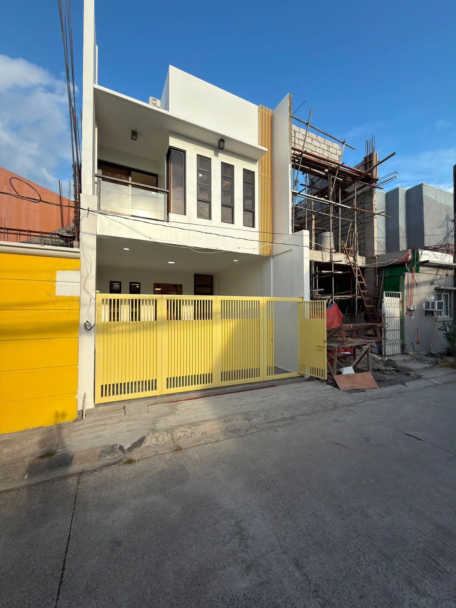 Brand New Elegant 4BR House & Lot For Sale in Sucat, Paranaque City — Photo 3