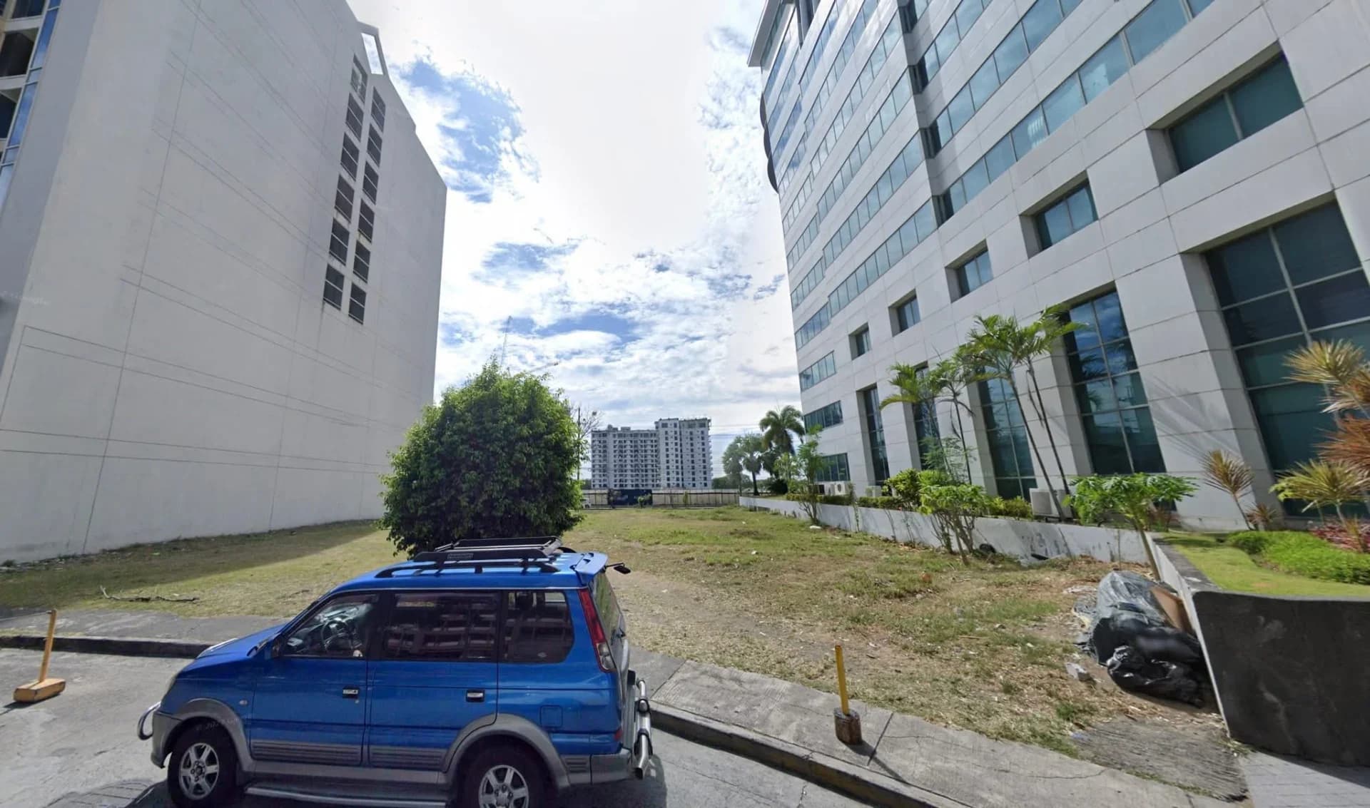 Vacant Lot for Sale in Madrigal Business Park, Alabang, Muntinlupa City