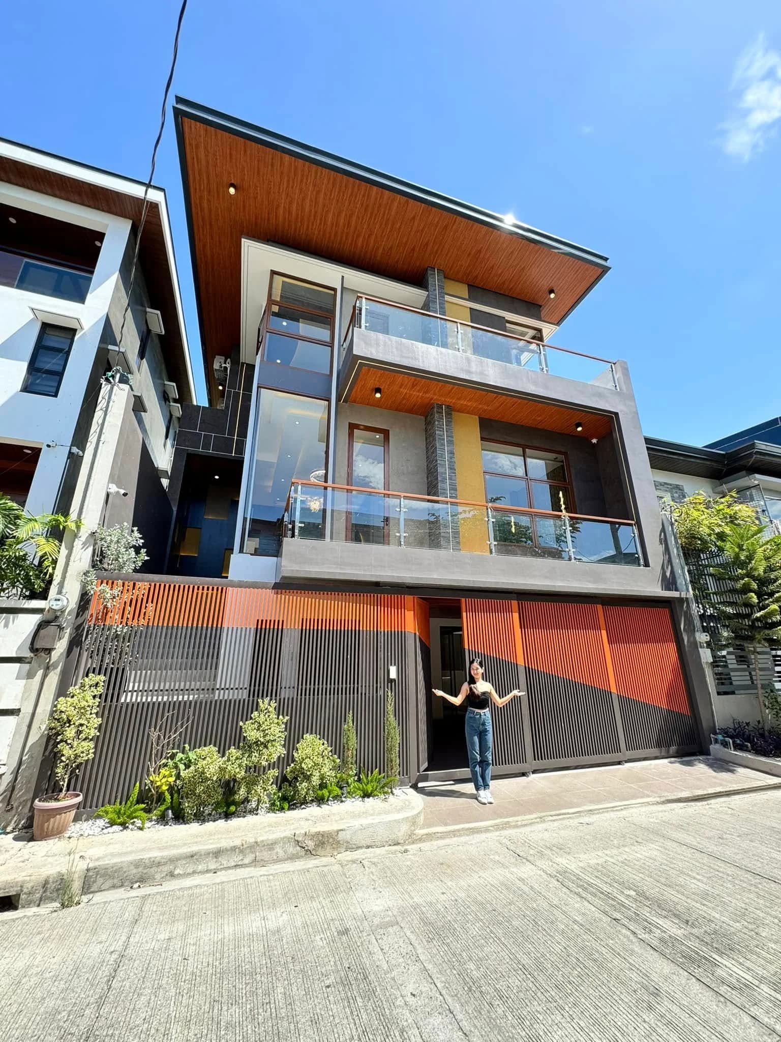 Brand New Exquisite 5BR House and Lot with Pool in Greenwoods Executive Village, Cainta, Rizal