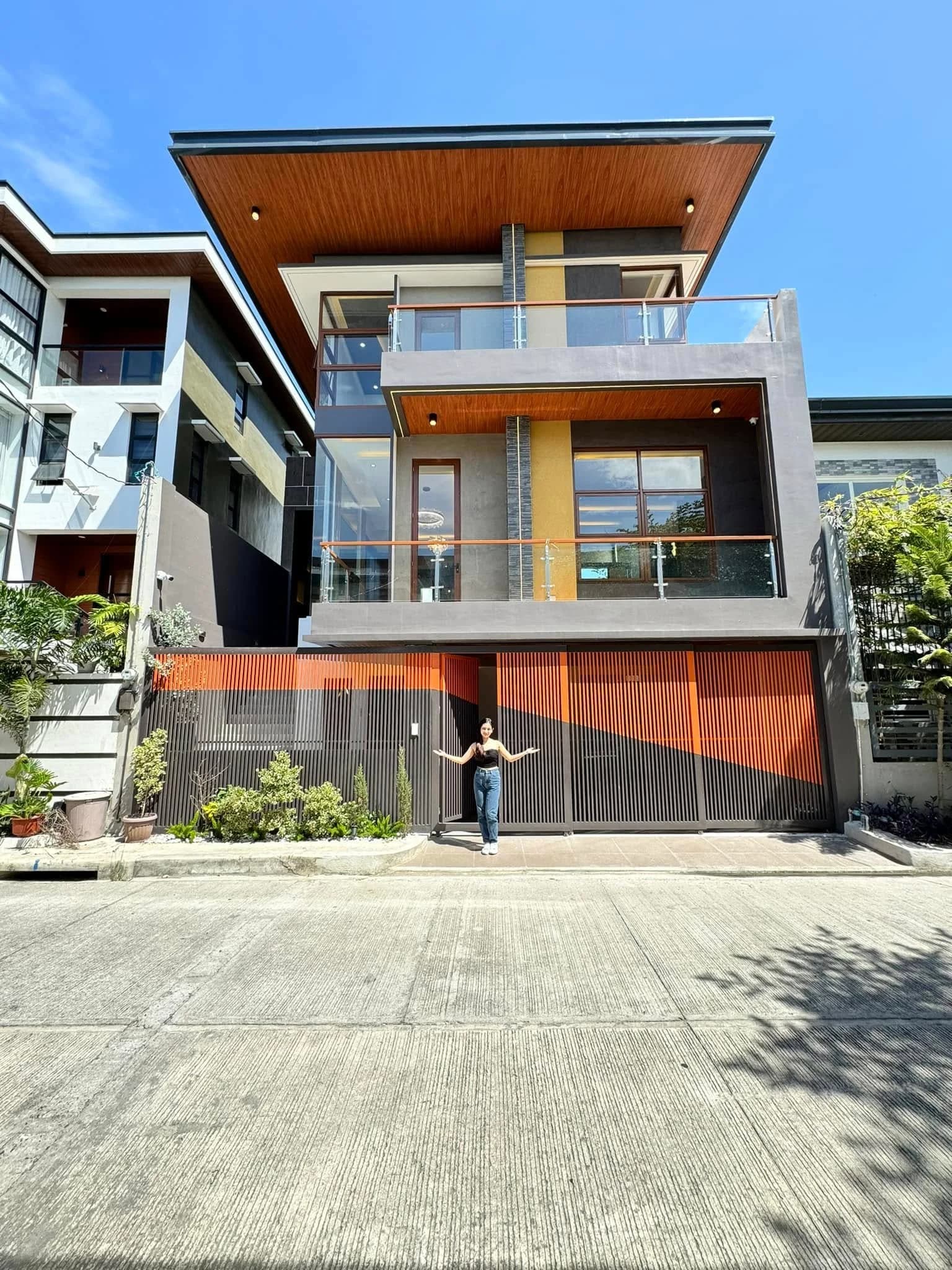 Brand New Exquisite 5BR House and Lot with Pool in Greenwoods Executive Village, Cainta, Rizal
