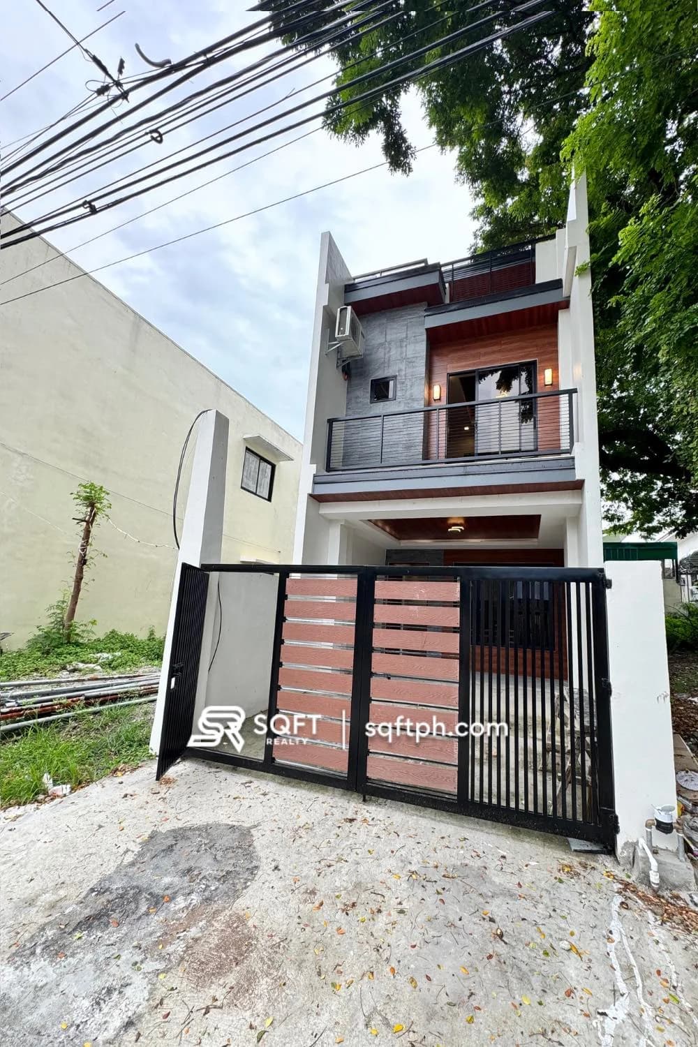 Brand New Sophisticated House and Lot For Sale in Pilar Village Las Piñas City