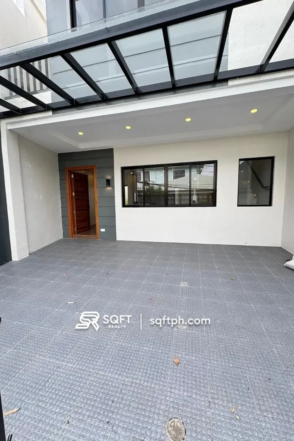Brand New Modern 4BR Duplex House for Sale in BF Resort Village, Las Pinas City