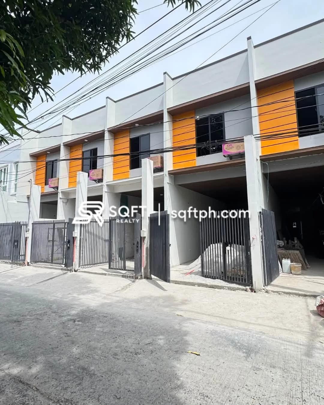Brand New Modern Townhouse for Sale in UPS 5, Sucat, Parañaque City — Photo 1