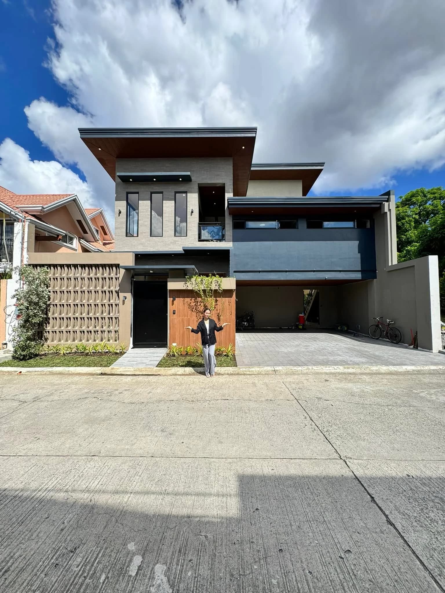 Brand New Elegant 4BR House and Lot with Swimming Pool for Sale in BF Homes, Las Piñas City