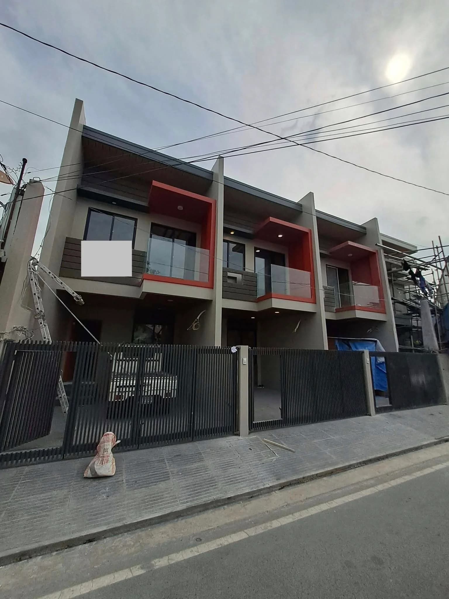 Brand New 4BR Townhouse For Sale in Doña Manuela, Las Piñas City