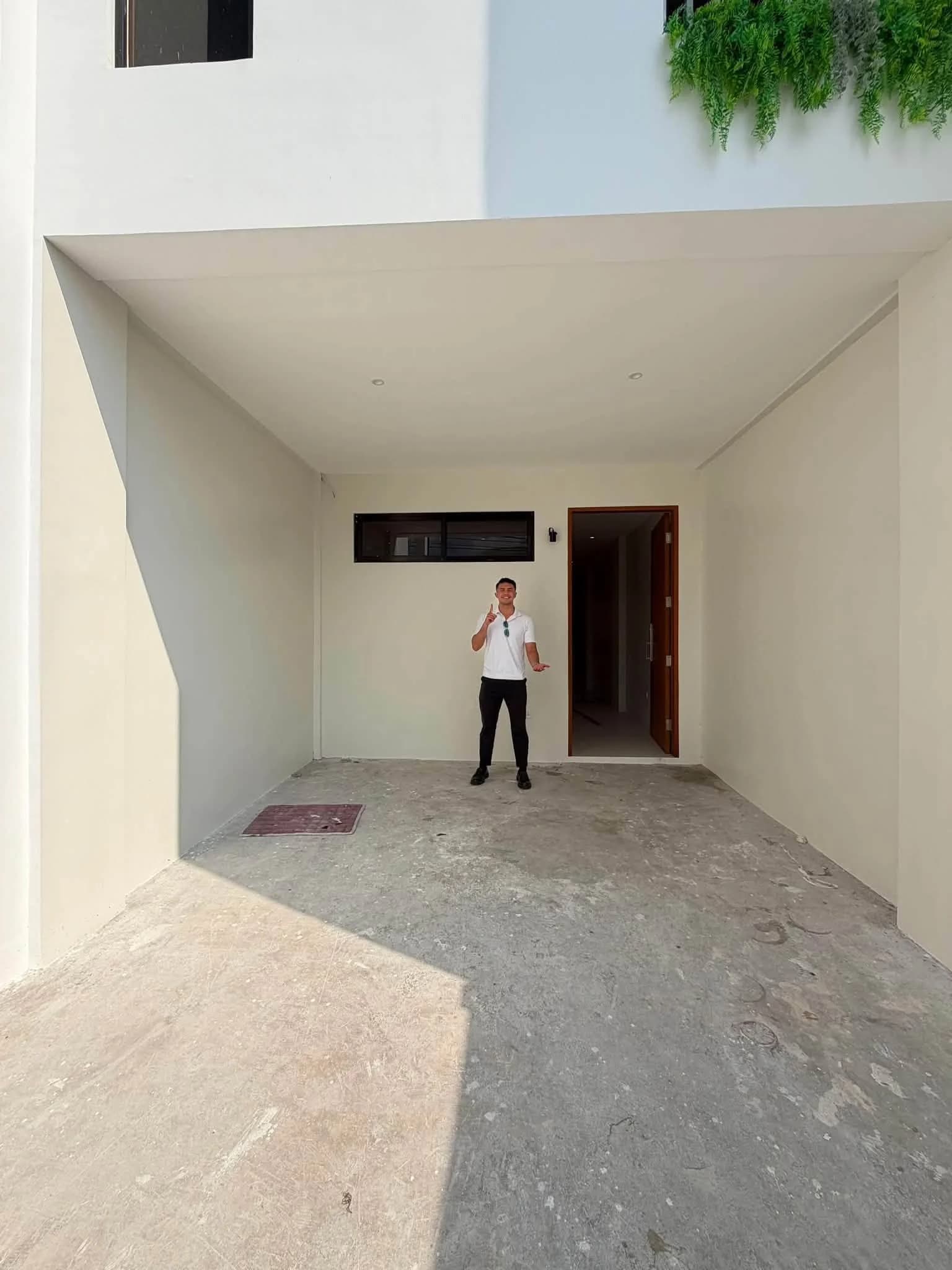 Brand New Modern Tropical House & Lot For Sale in Gatchalian Subd, Las Piñas City — Photo 4