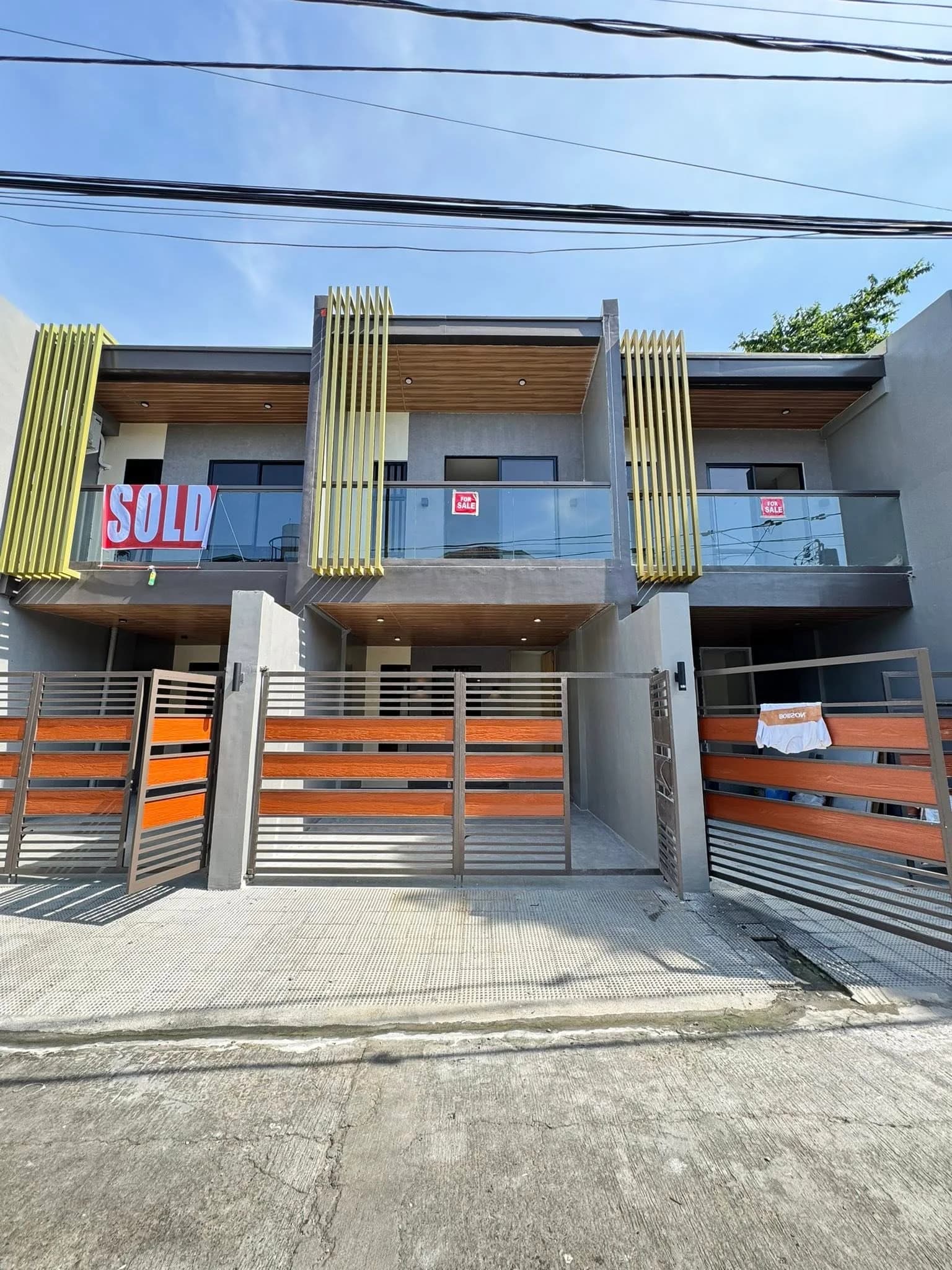 Brand New Modern Townhouse for Sale in Almanza Uno , Las Piñas City
