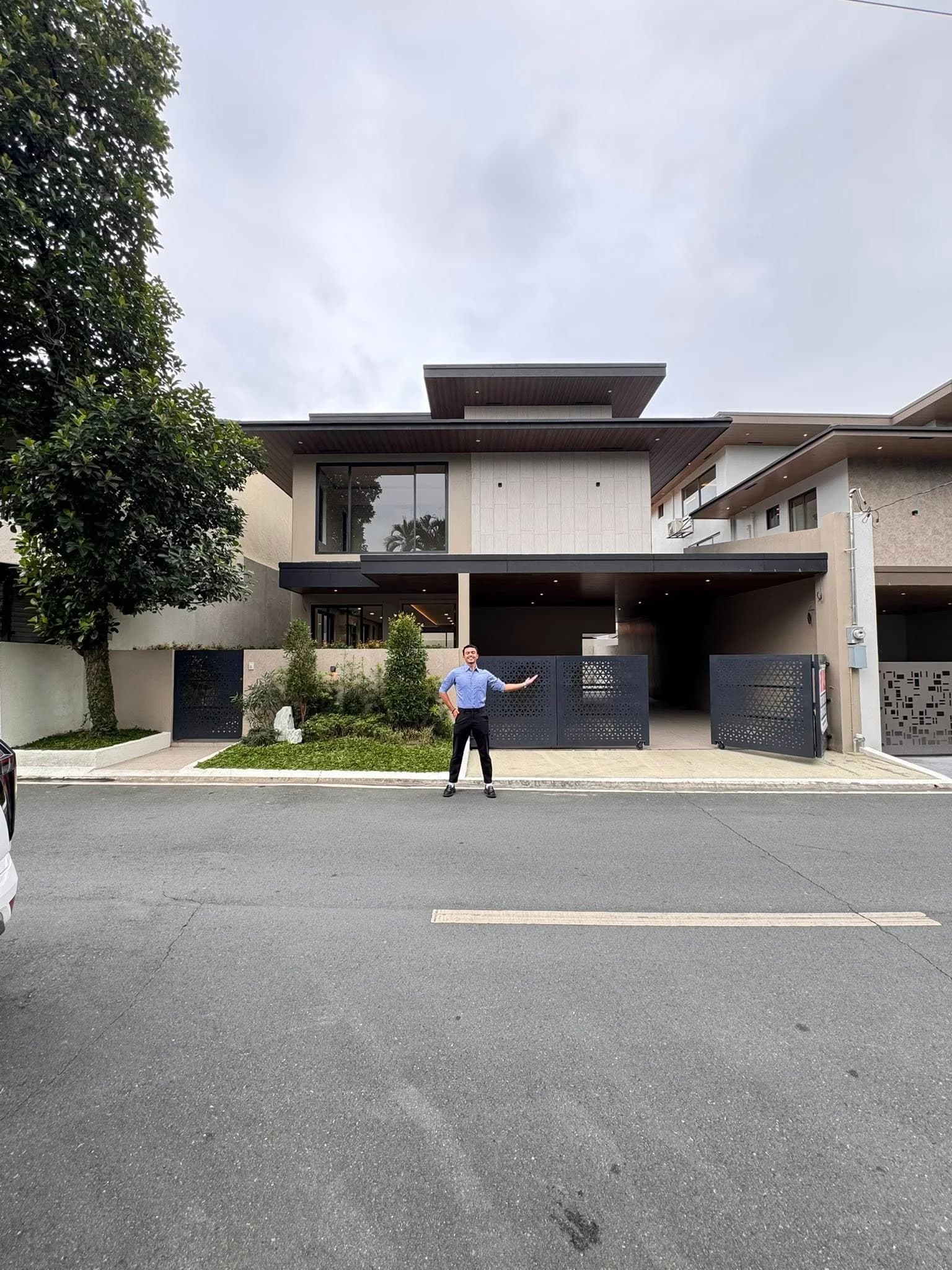 Brand New Elegant 5BR Residential House and Lot For Sale BF Homes, Las Piñas City
