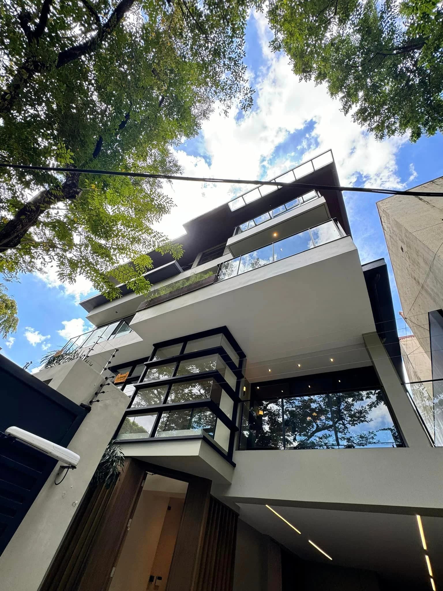 Brand New Luxury House and Lot For Sale in Cubao, Quezon City